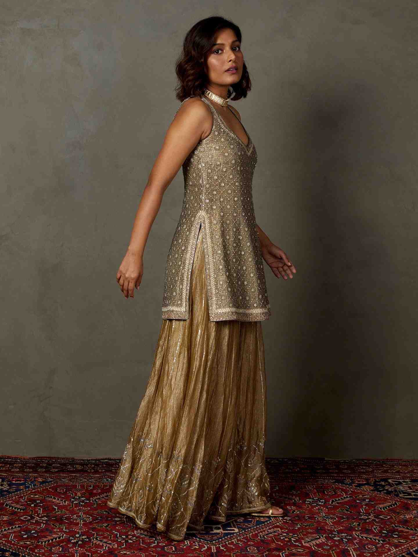 Antique Gold 	Rohira Suit Set