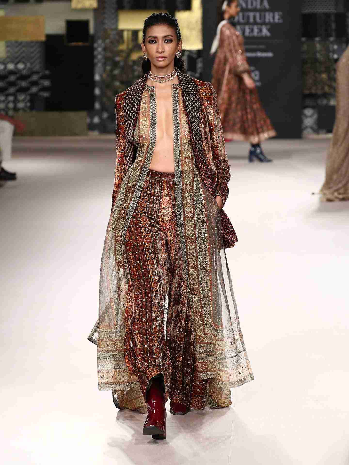 Black 	Zergul Ensemble