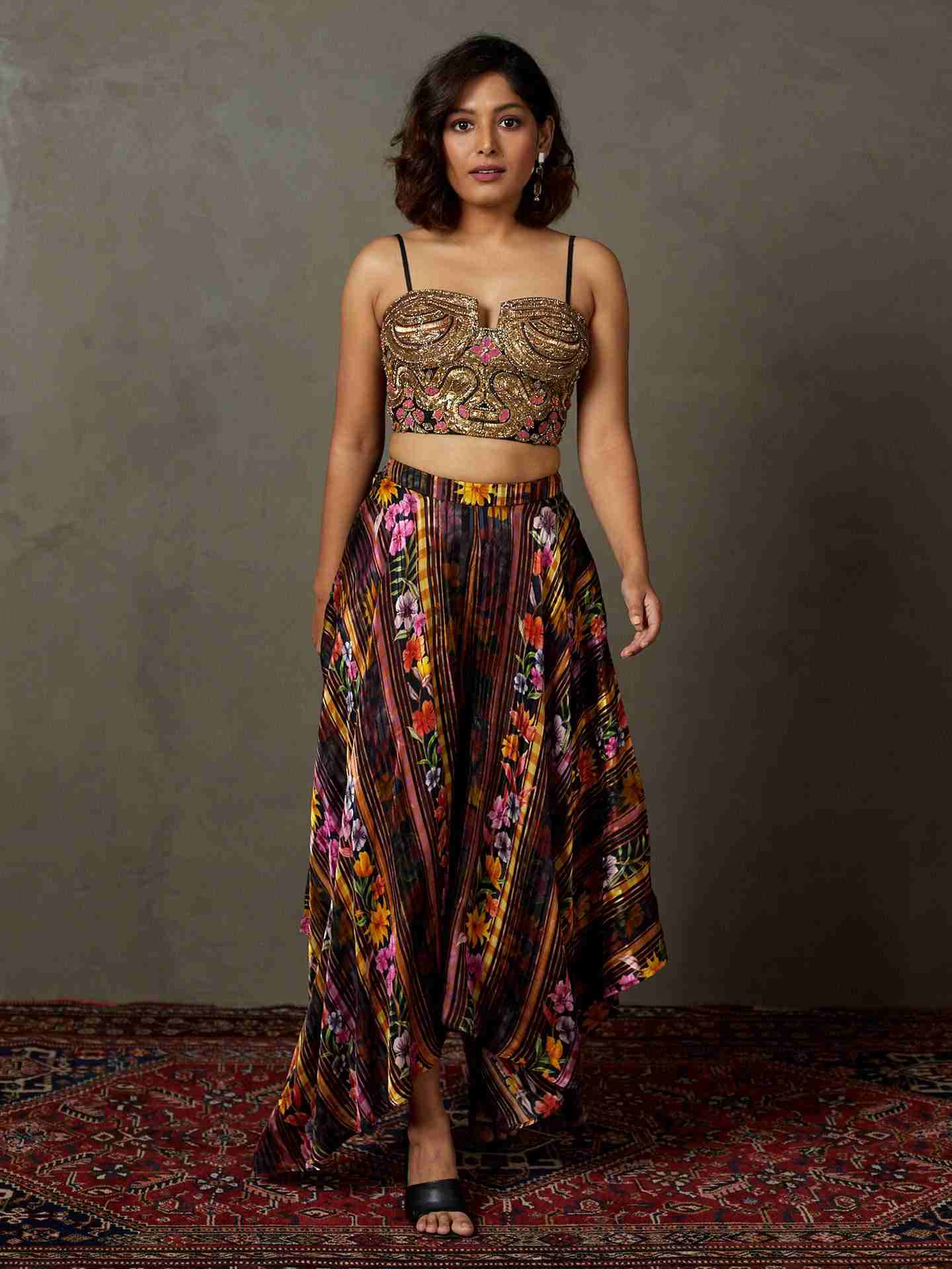 Black & Multi Star Olivia Ensemble