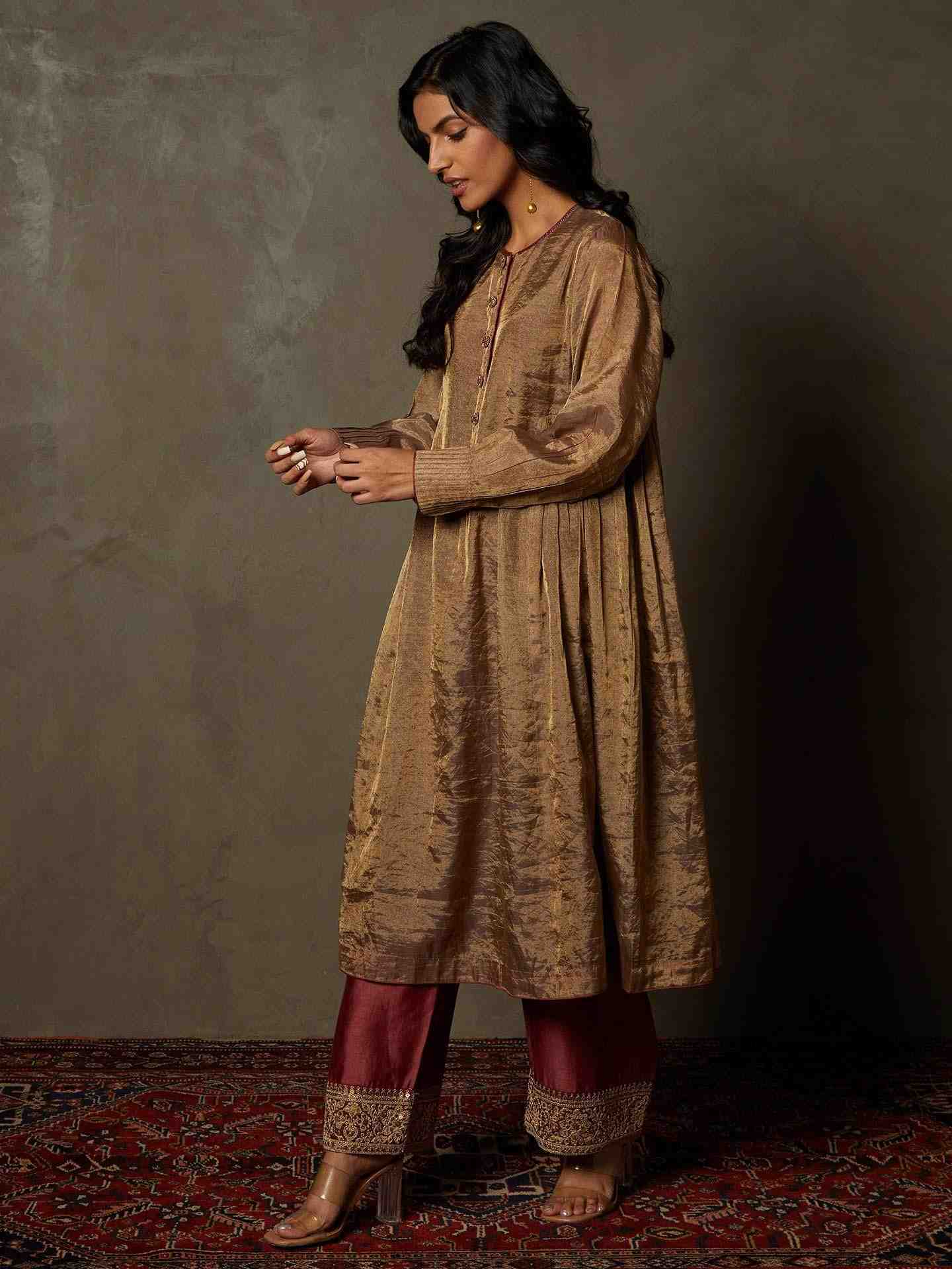 Antique Gold Manjari Suit Set