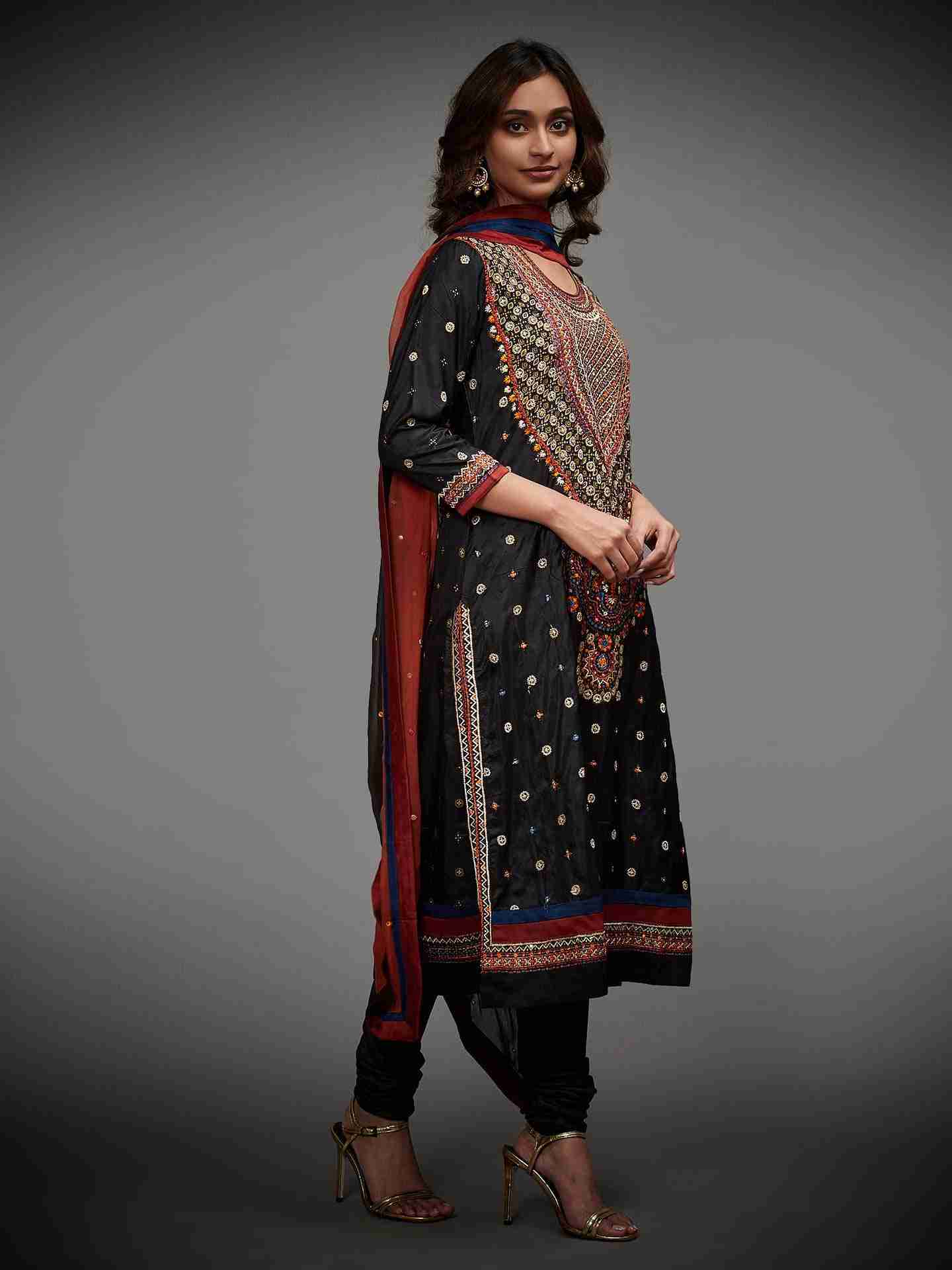 Black & Rust Abhavani Suit Set