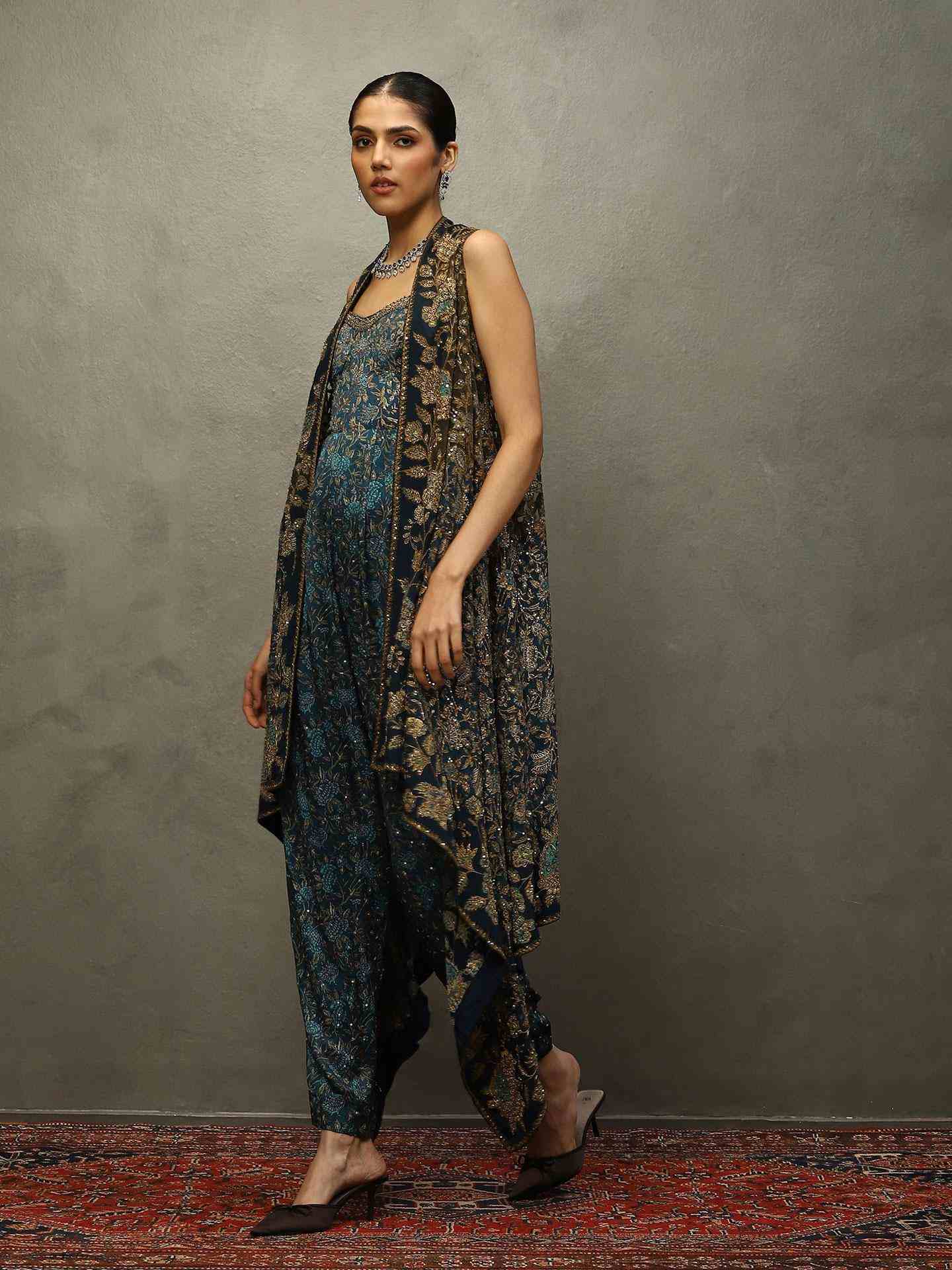 Ink Blue & Moss Bougainvilla Cape