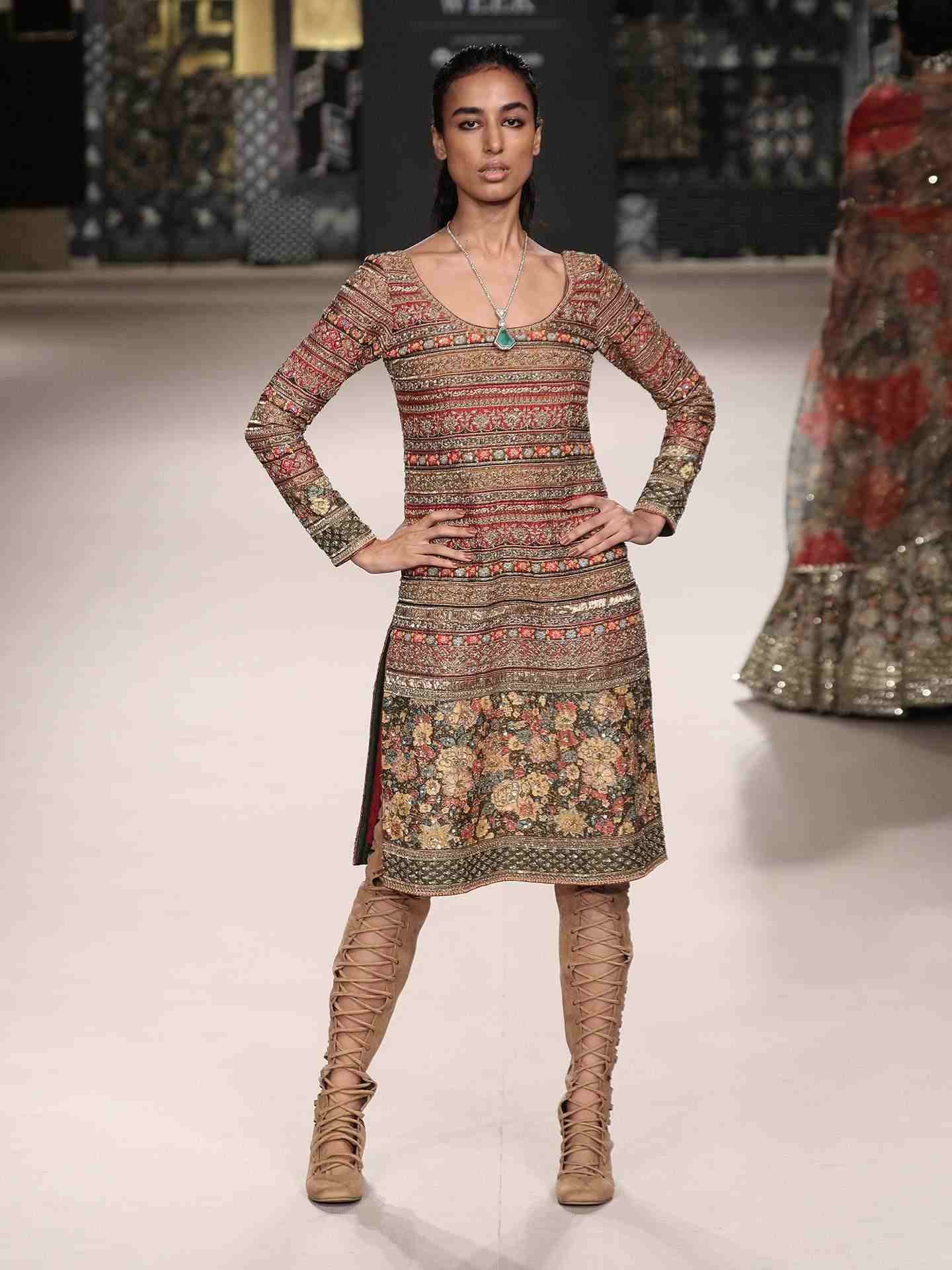 Red & Multi 	Zergul Dress