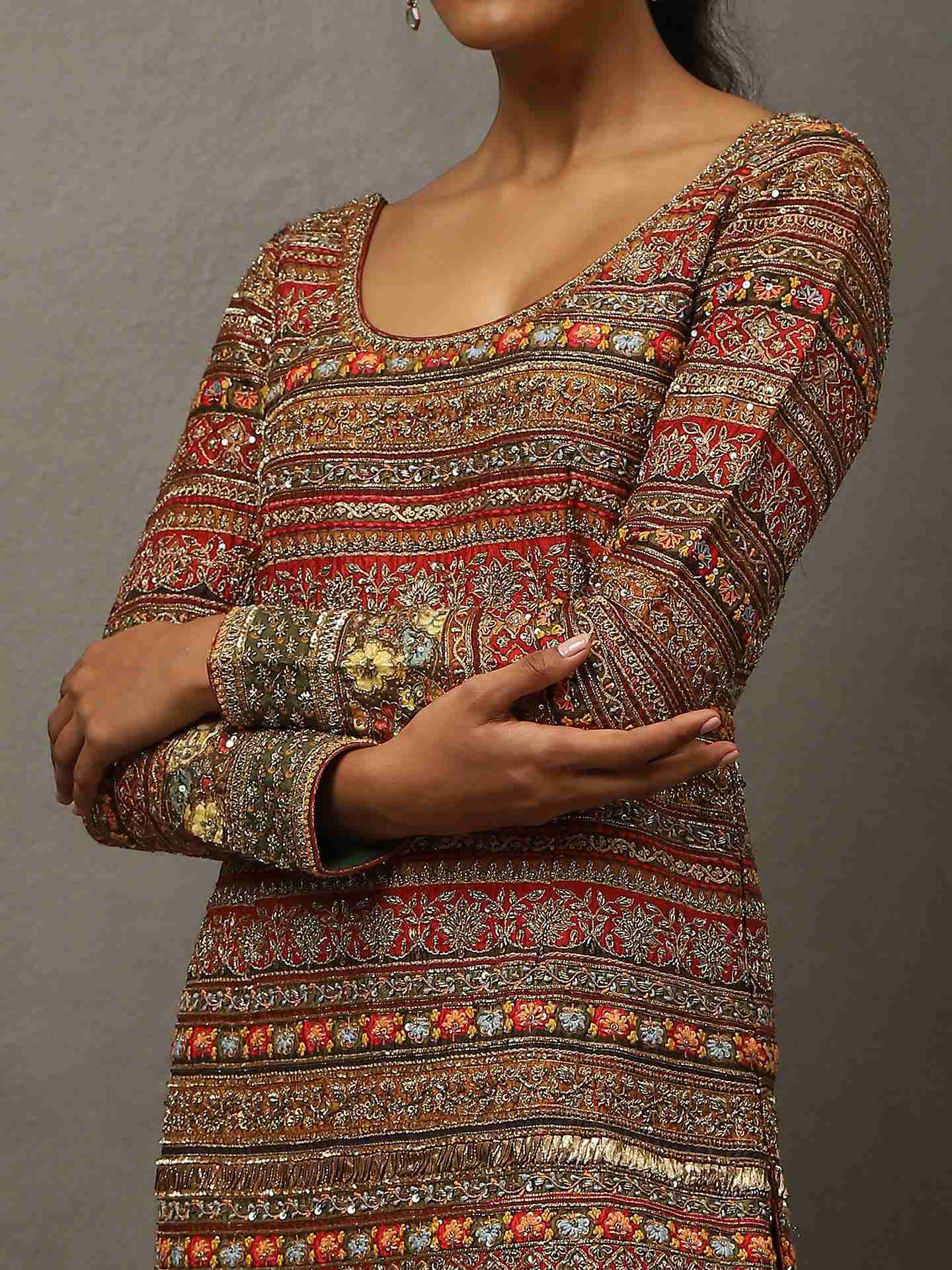 Red & Multi 	Zergul Dress