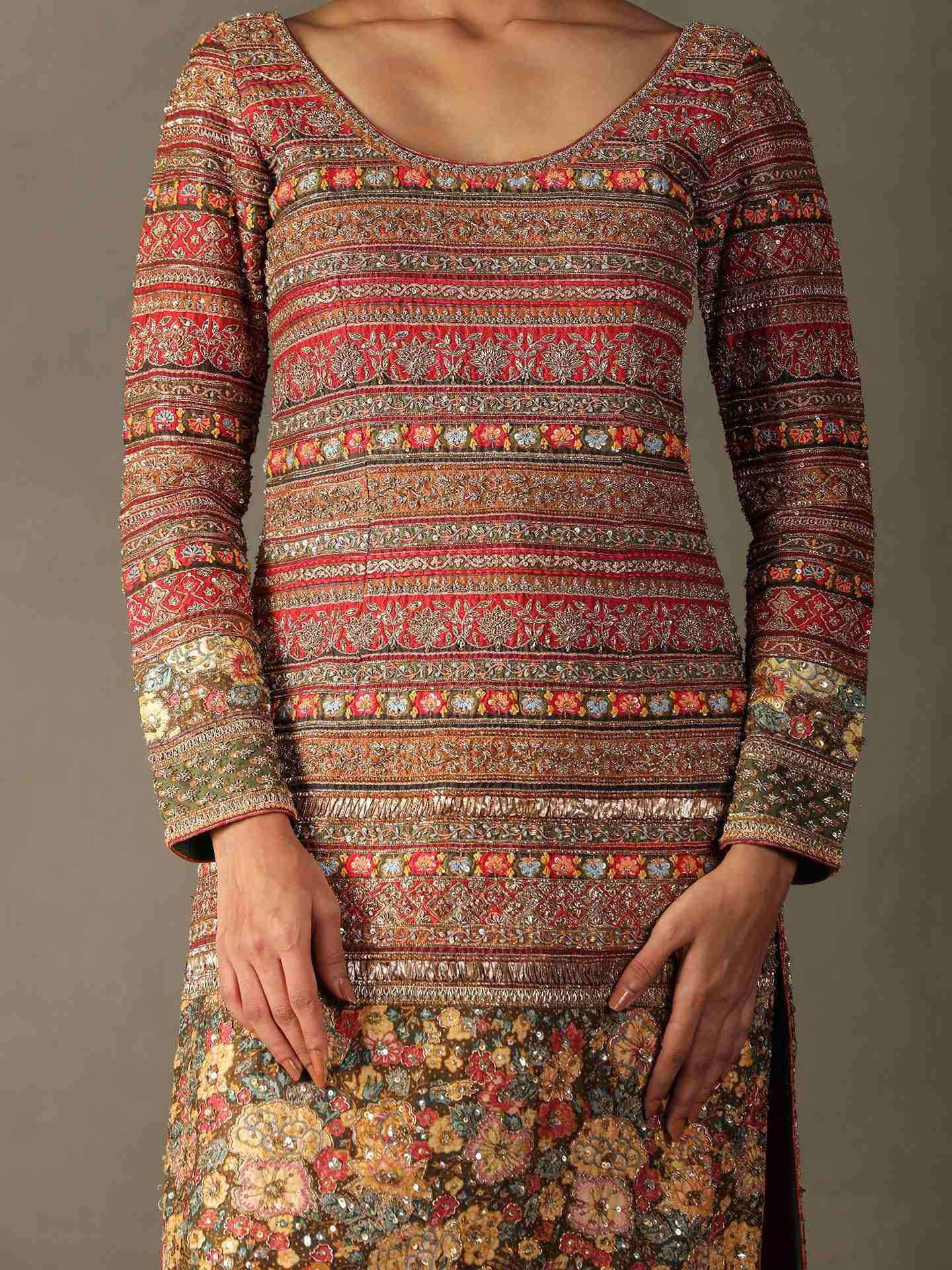 Red & Multi 	Zergul Dress