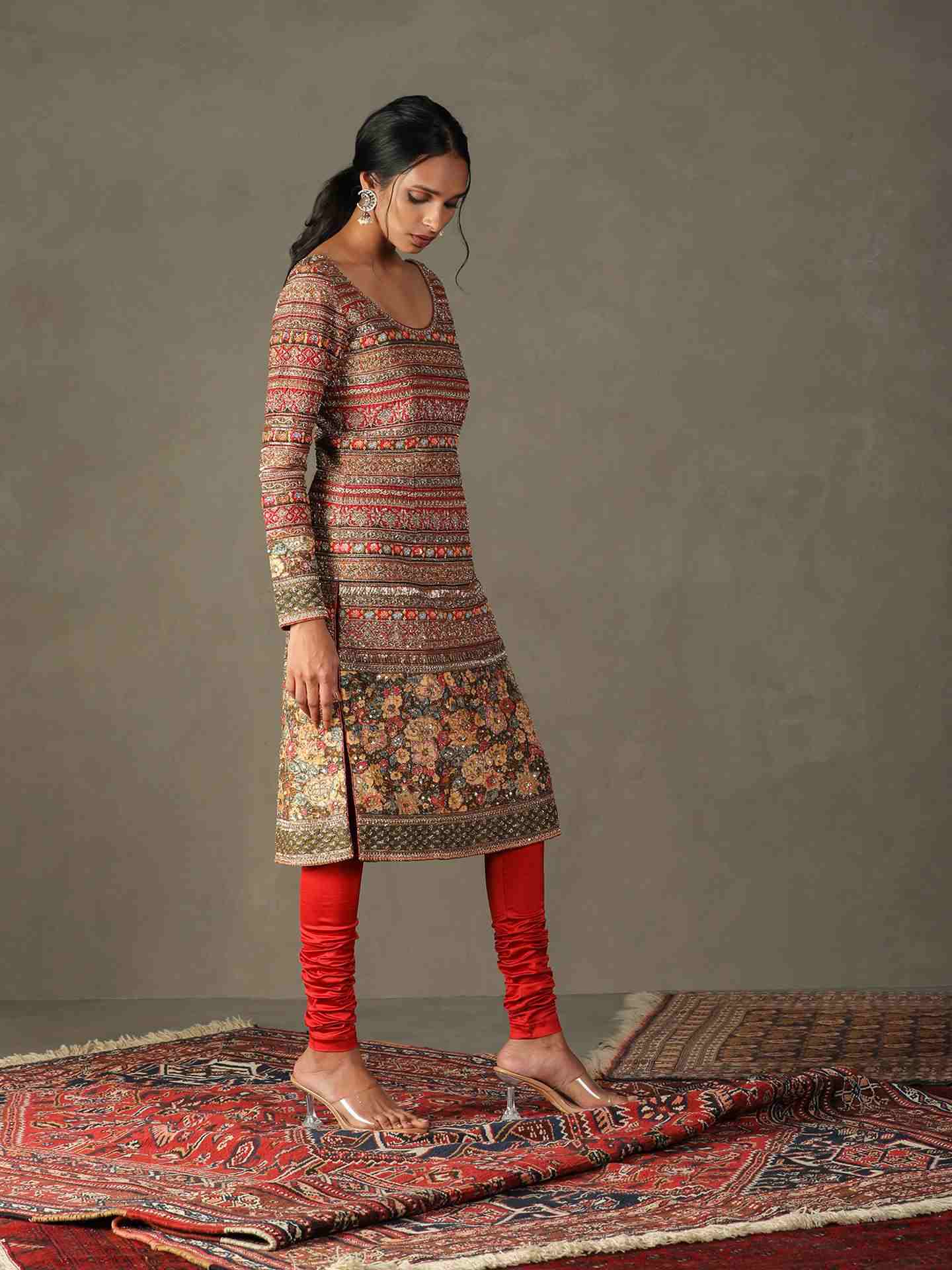 Red & Multi 	Zergul Dress