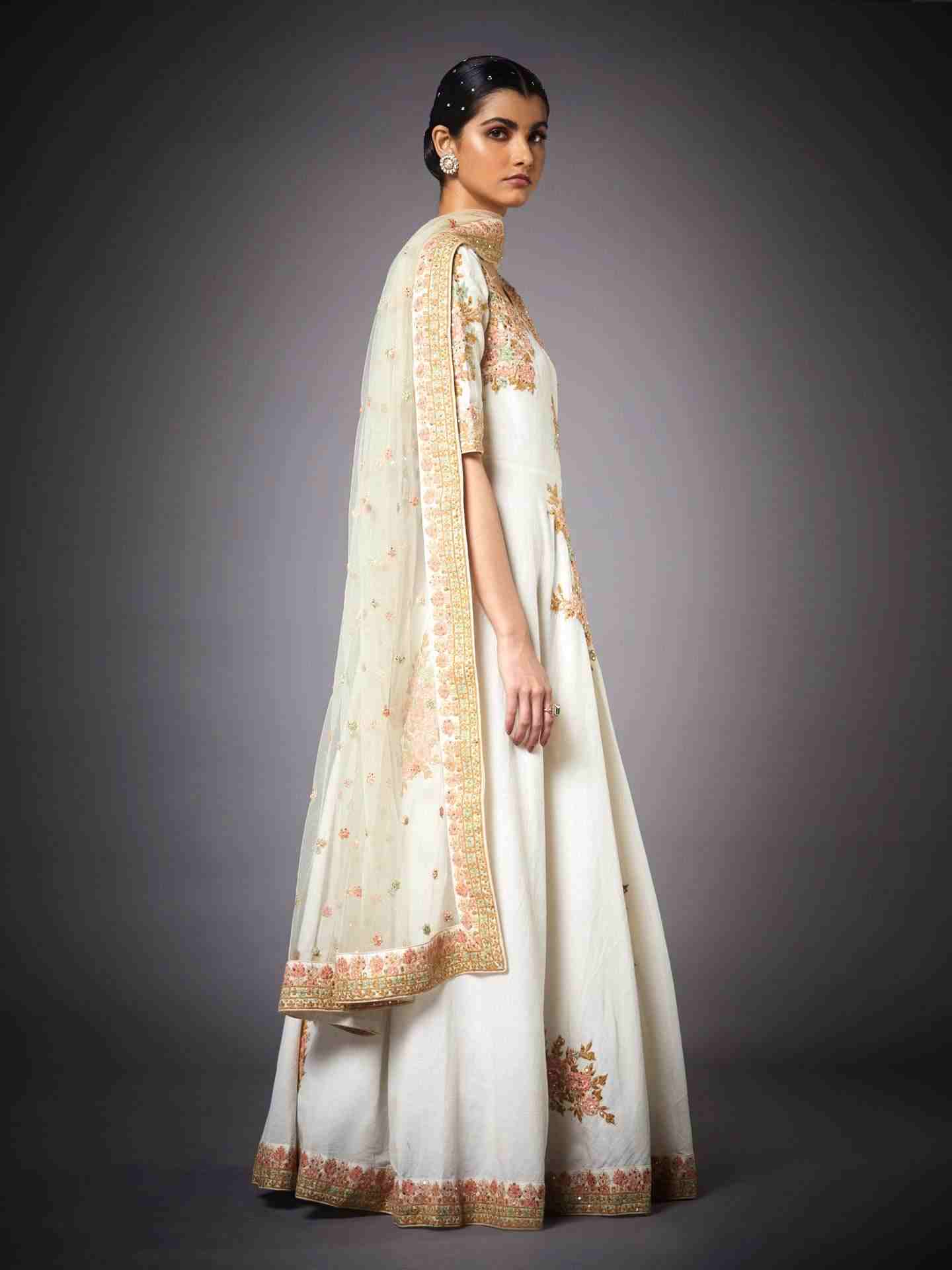 Off White Guncha Gown With Dupatta