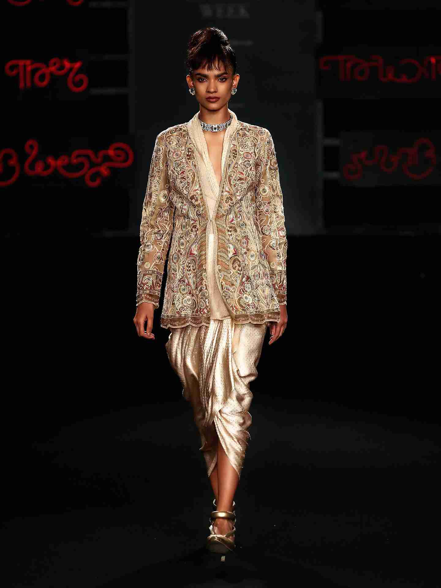 Beige Mehroz Suta Ensemble