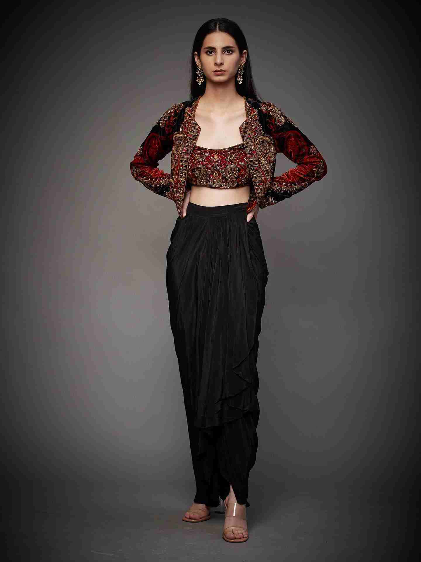 Black & Multi Harvana Ensemble