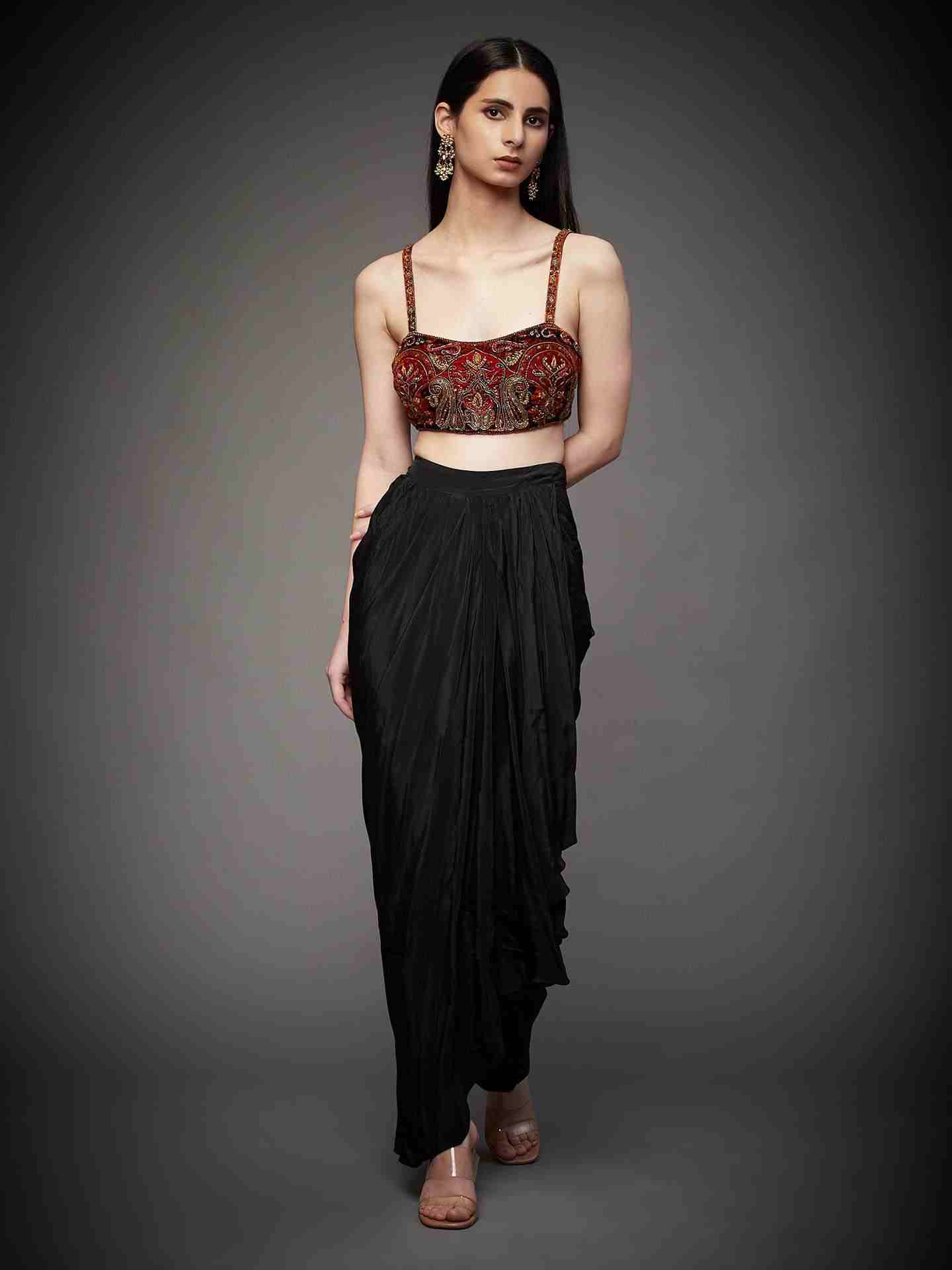 Black & Multi Harvana Ensemble