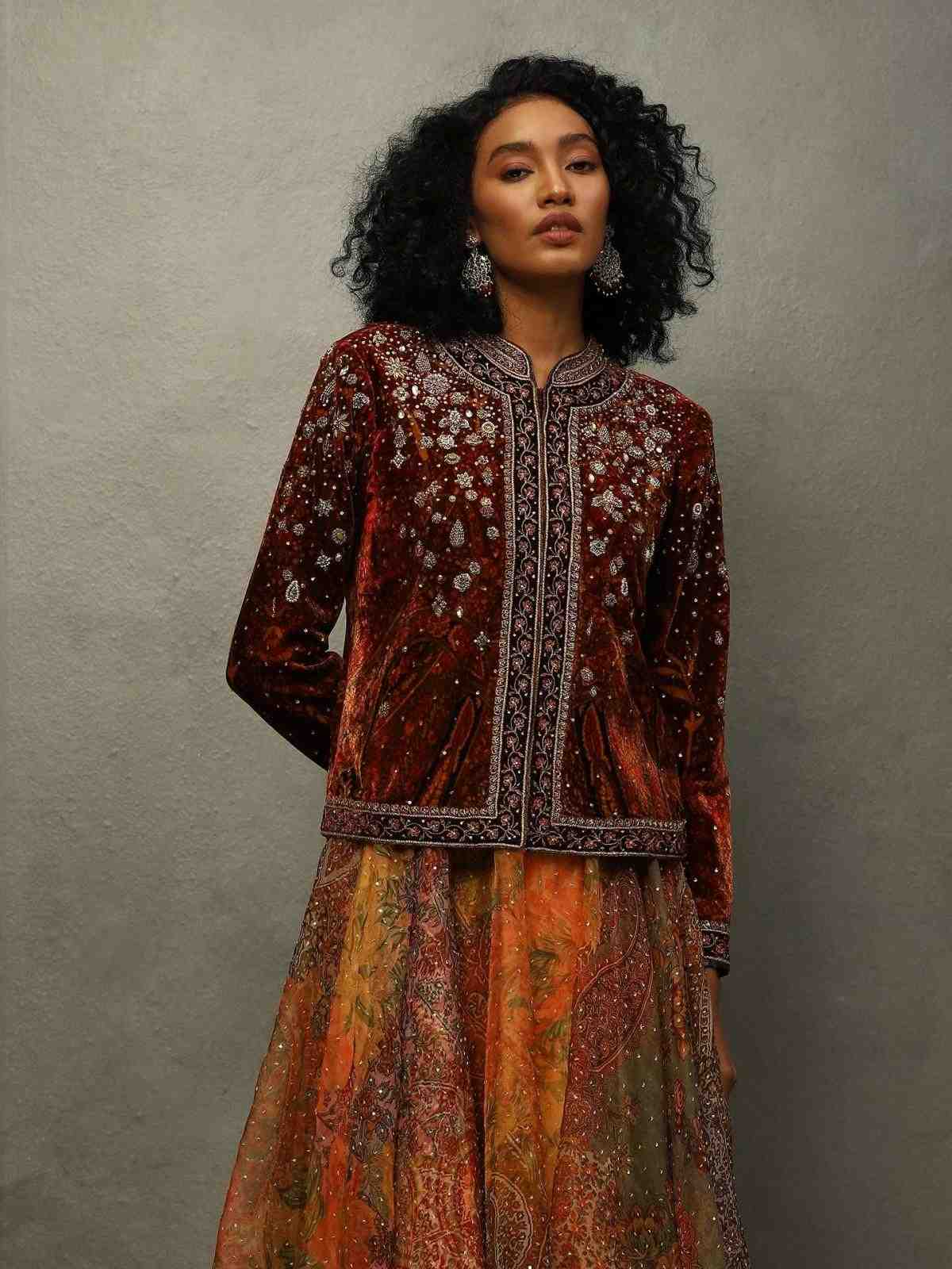 Black & Wine Chakori Velvet Jacket