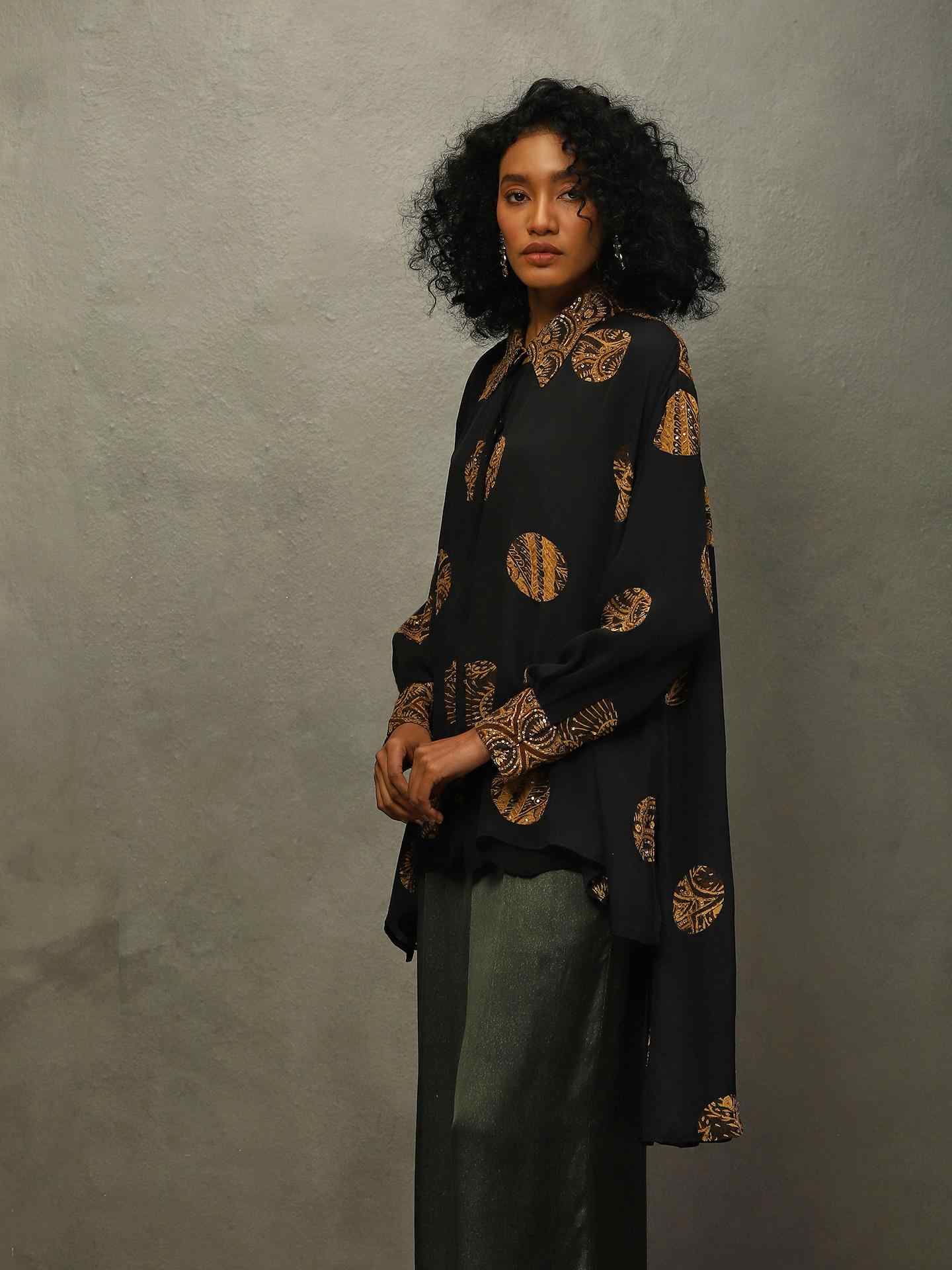 Black Mayur Kurti