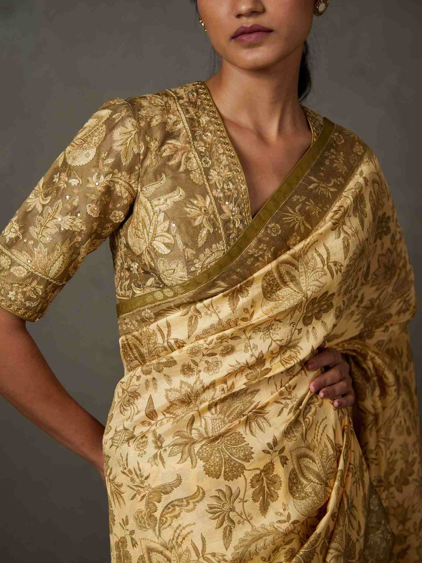 Khaki & Beige Anayna Saree With Unstitched Blouse
