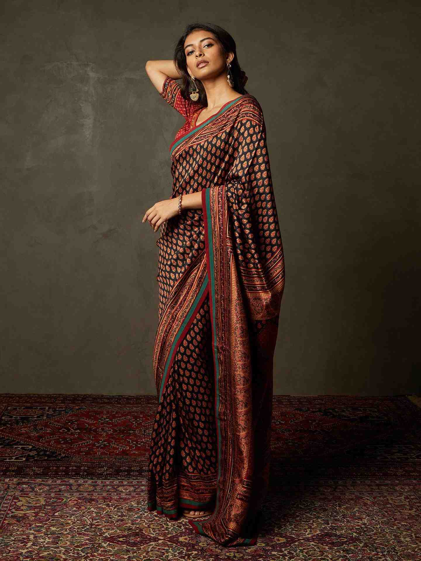 Black & Red Sanganeri Saree With Unstitched Blouse