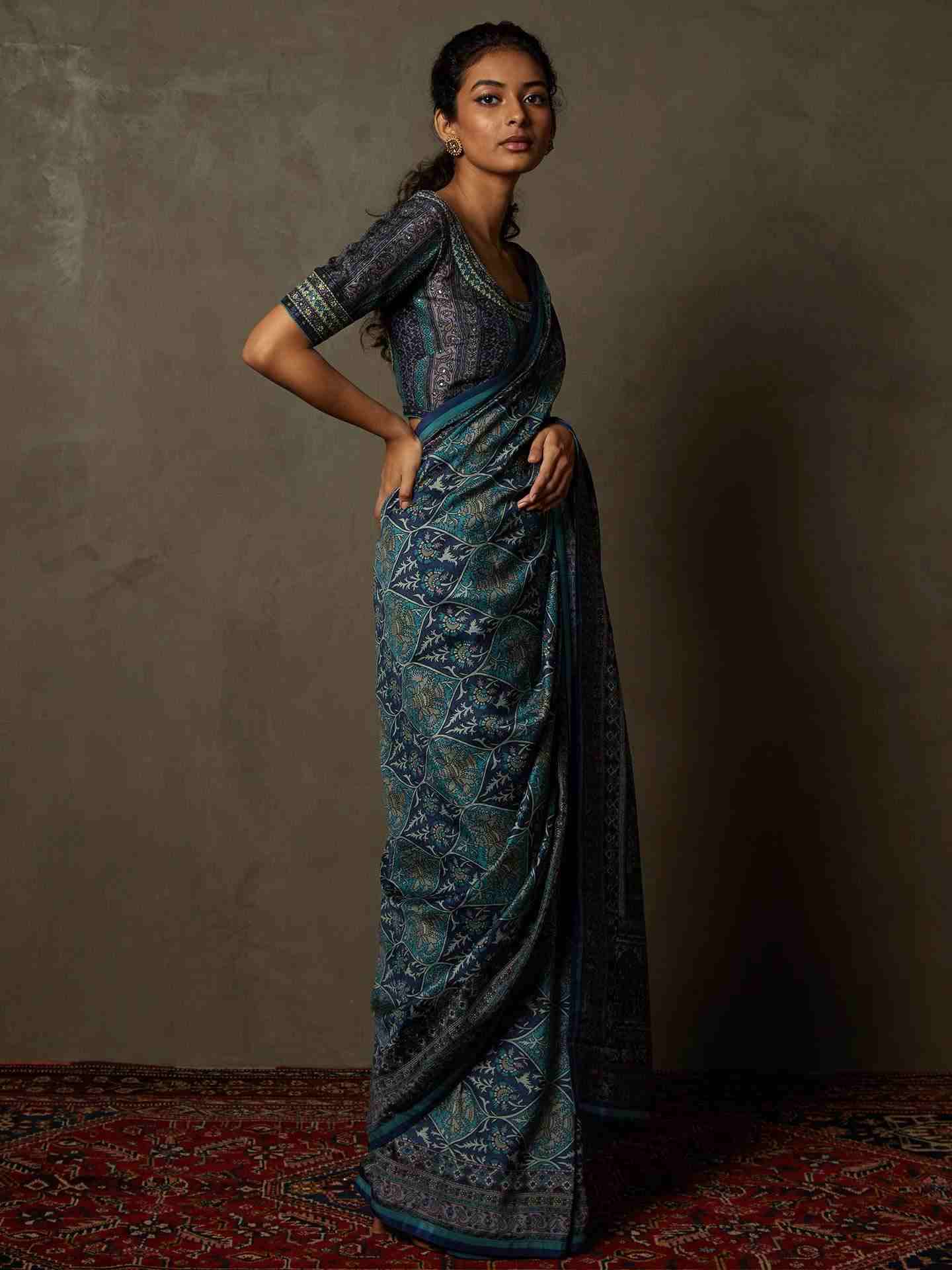 Blue Kulah Saree With Unstitched Blouse