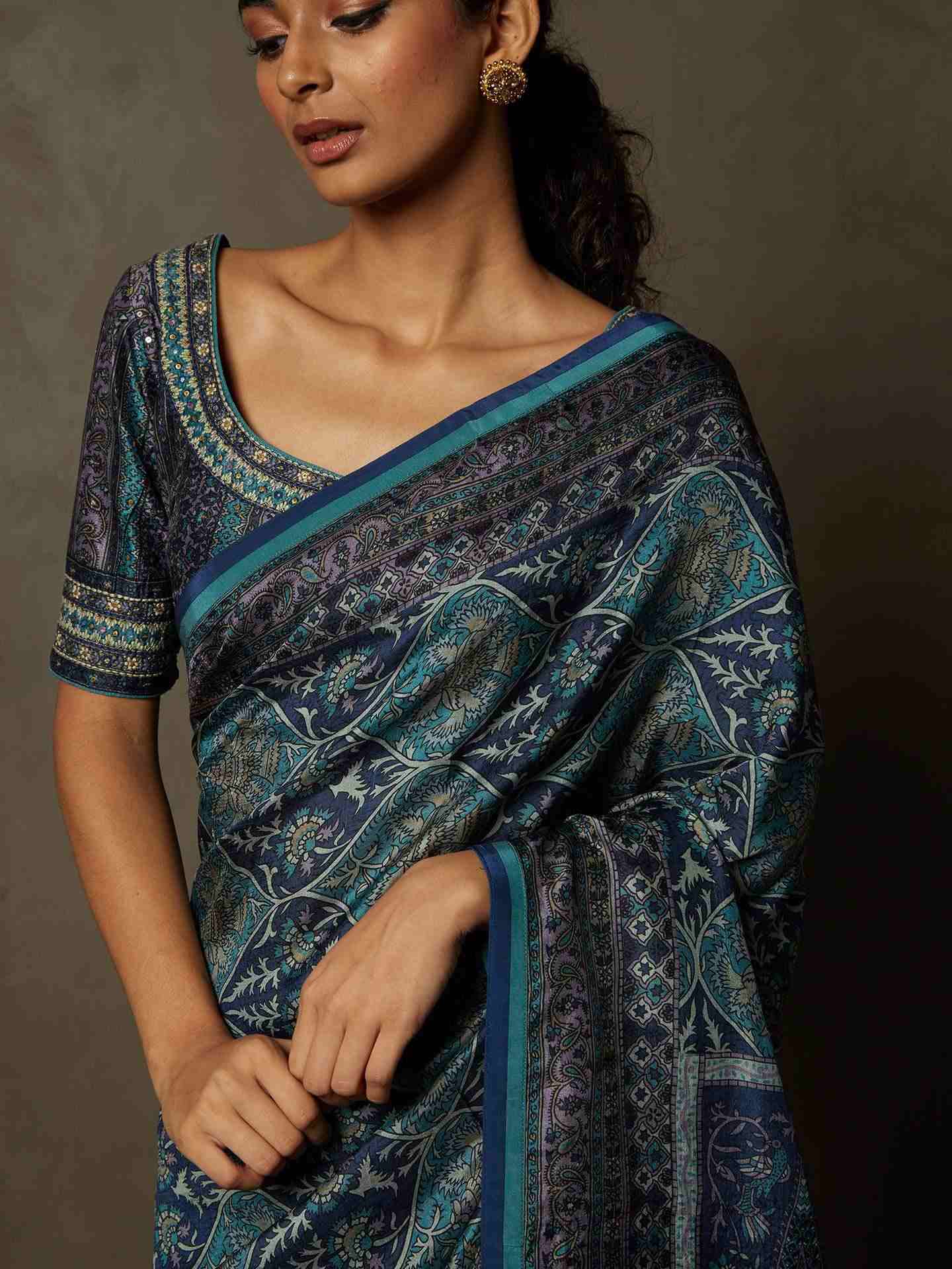 Blue Kulah Saree With Unstitched Blouse