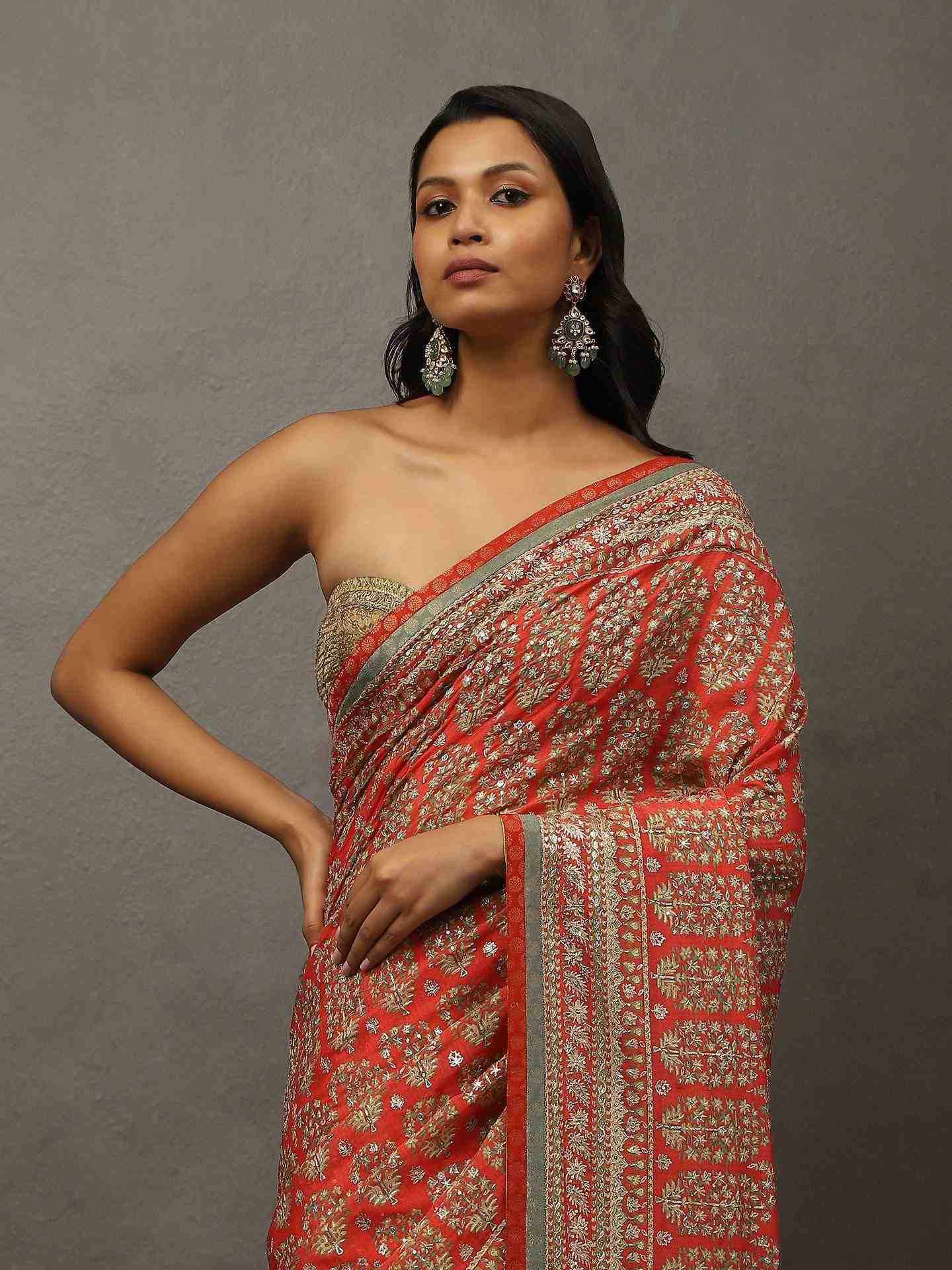 Coral & Khaki Keya Saree With Unstitched Blouse