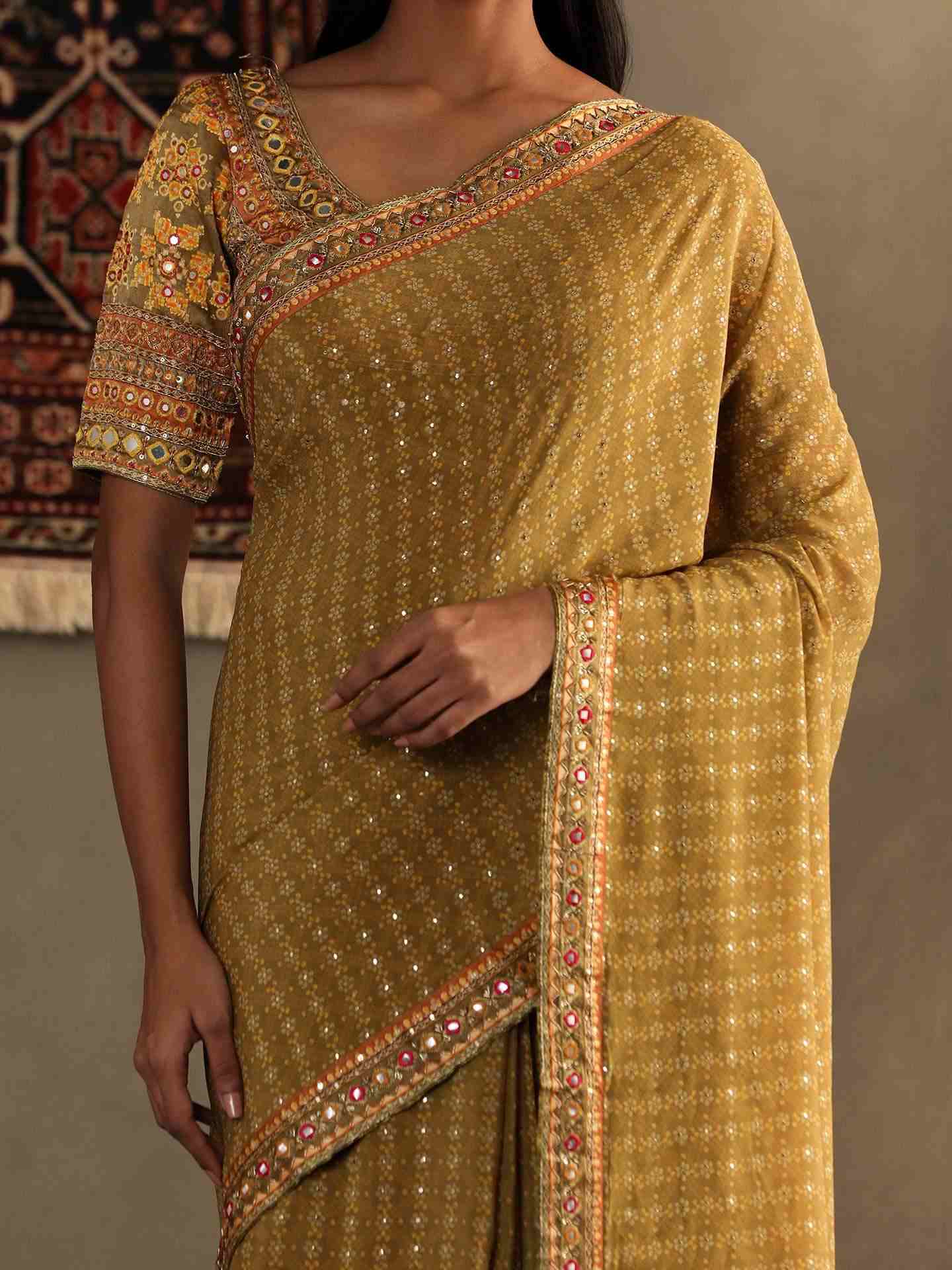 Moss Green Bindiya Saree With Unstitched Blouse