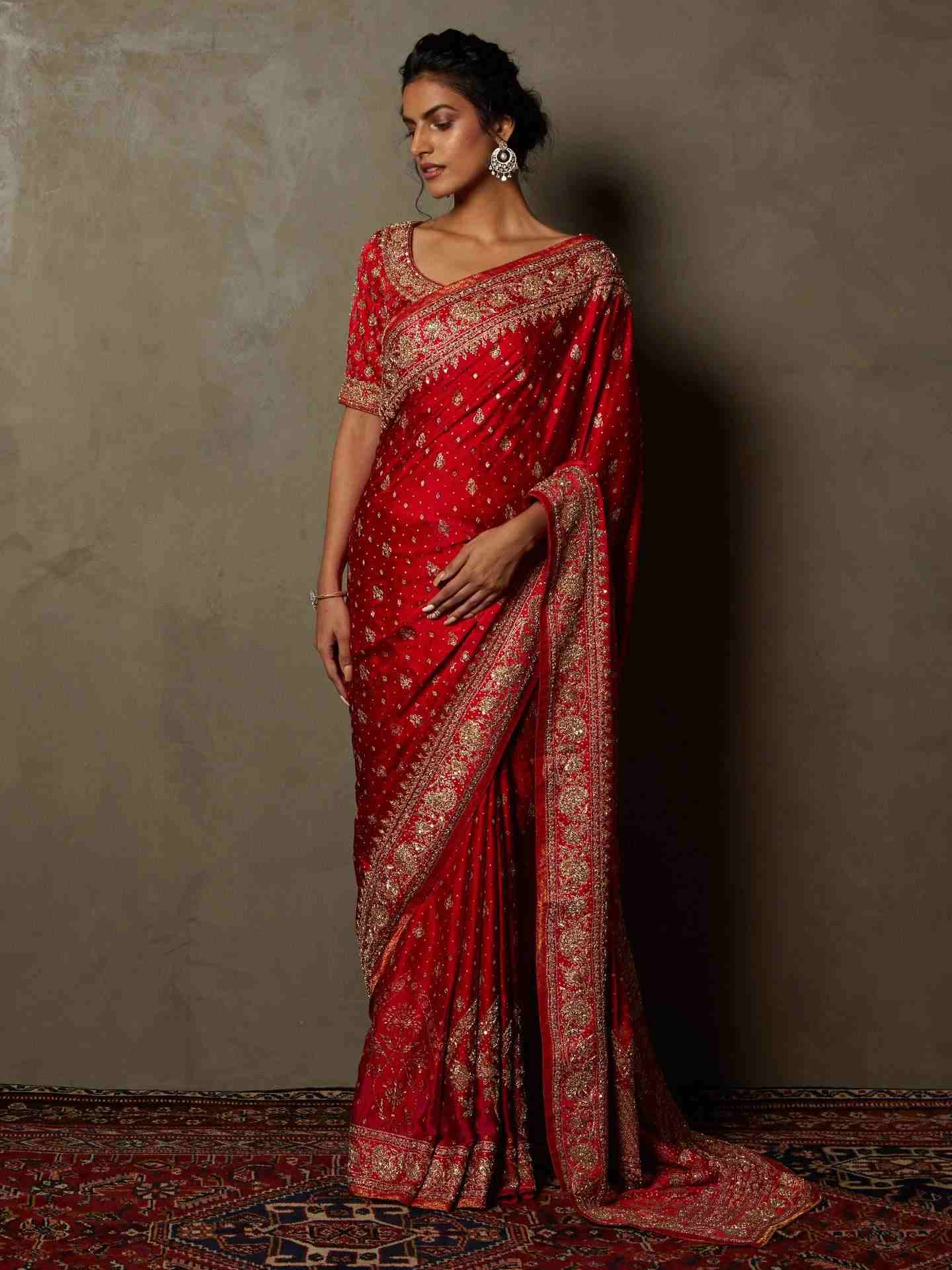 Red Jaya Saree With Unstitched Blouse