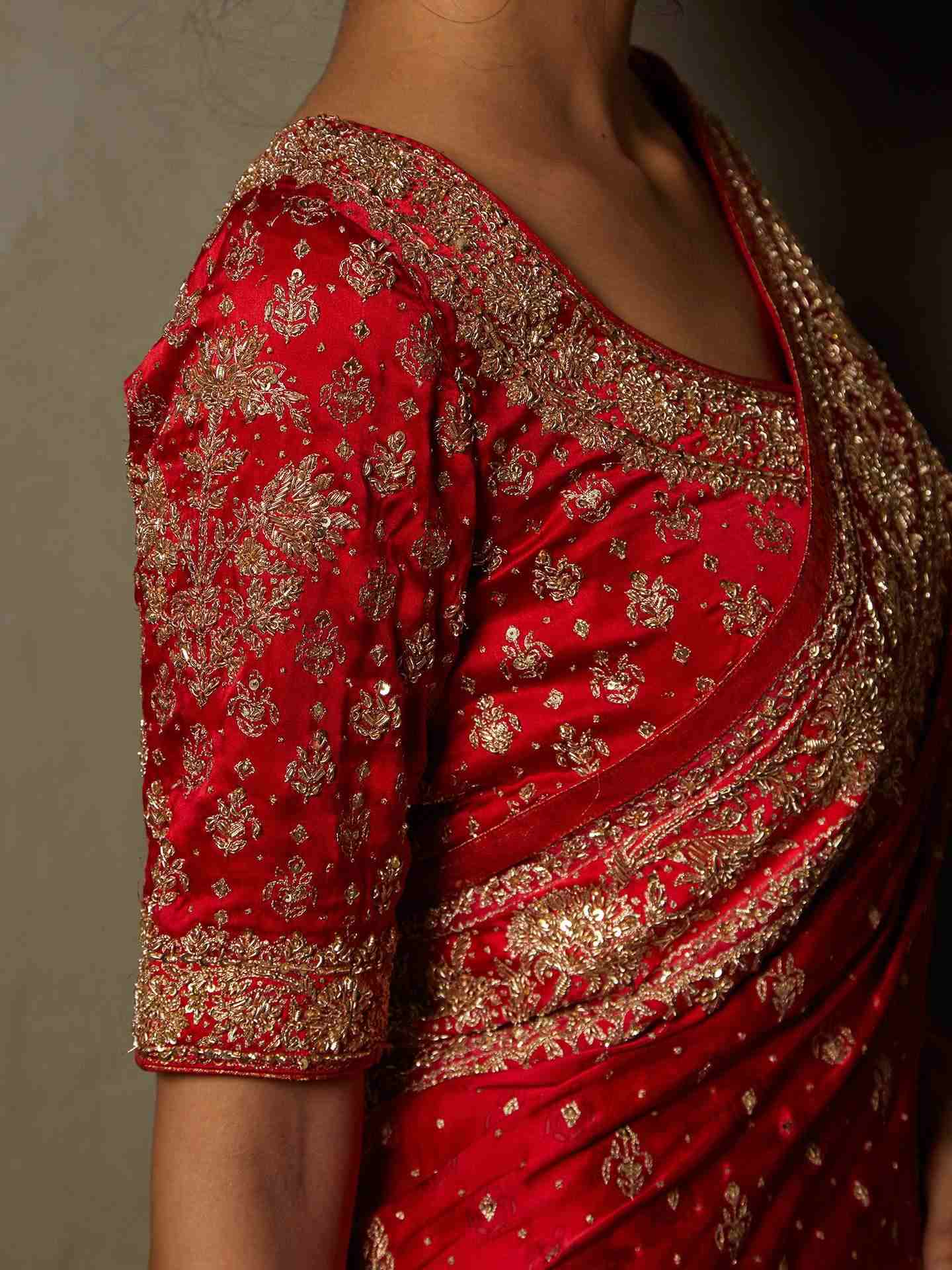 Red Jaya Saree With Unstitched Blouse