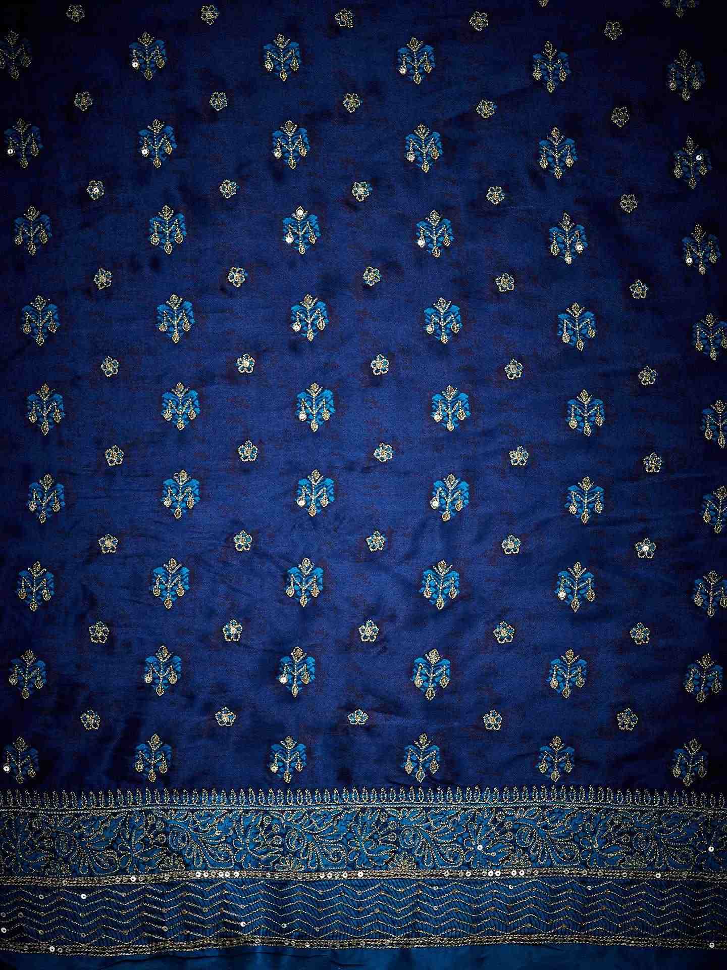 Royal Parampara Ari Saree With Unstitched Blouse