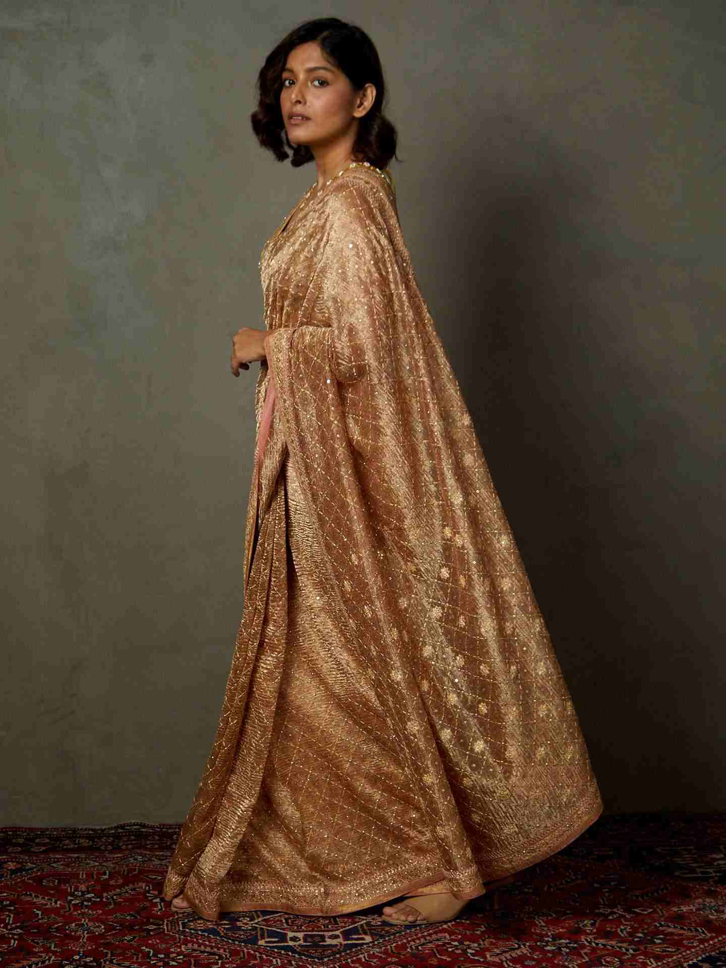 Peach Rohira Saree With Unstitched Blouse