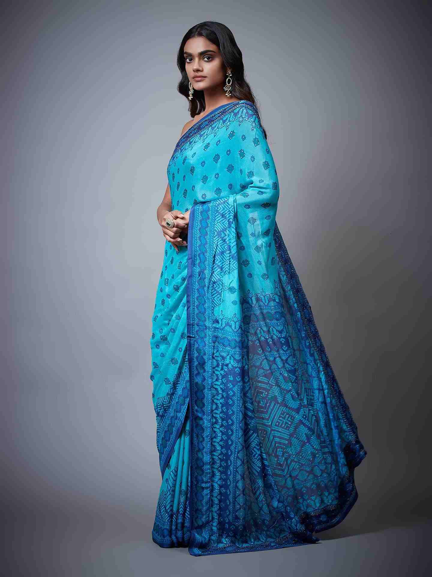 Turquoise Phulkari Saree With Unstitched Blouse