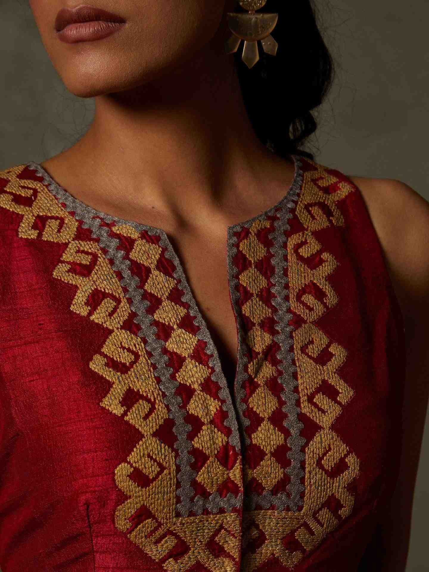 Red & Beige Noni Saree With Stitched Blouse