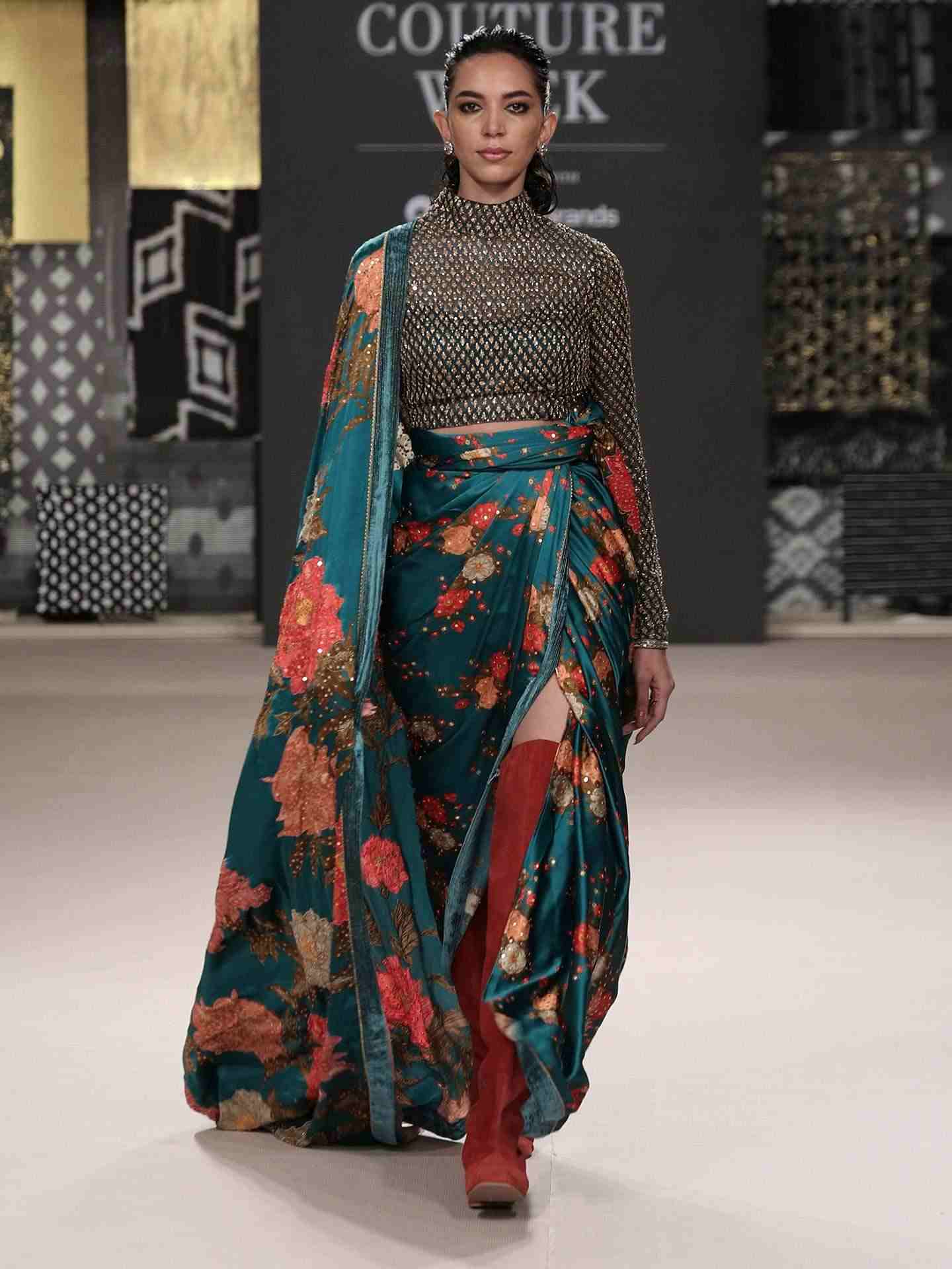 Teal Bella Floral Saree With Stitched Blouse