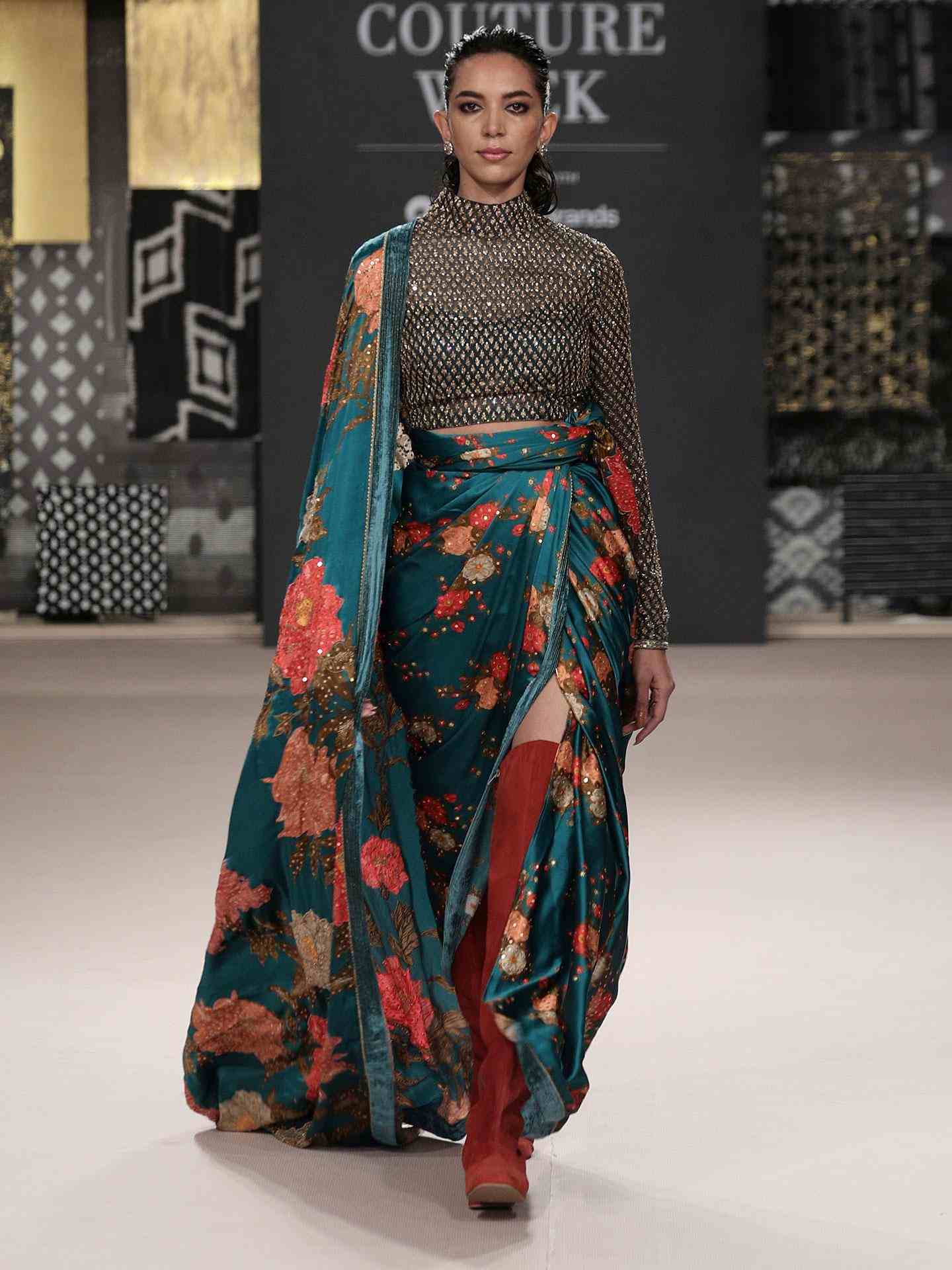 Teal Bella Floral Saree With Stitched Blouse