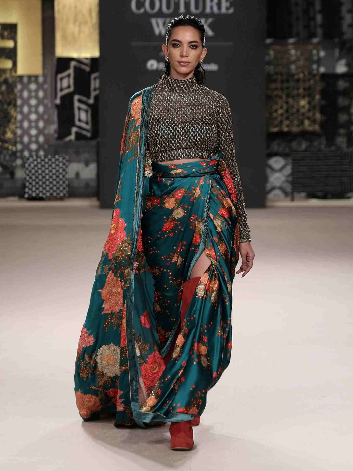 Teal Bella Floral Saree With Stitched Blouse