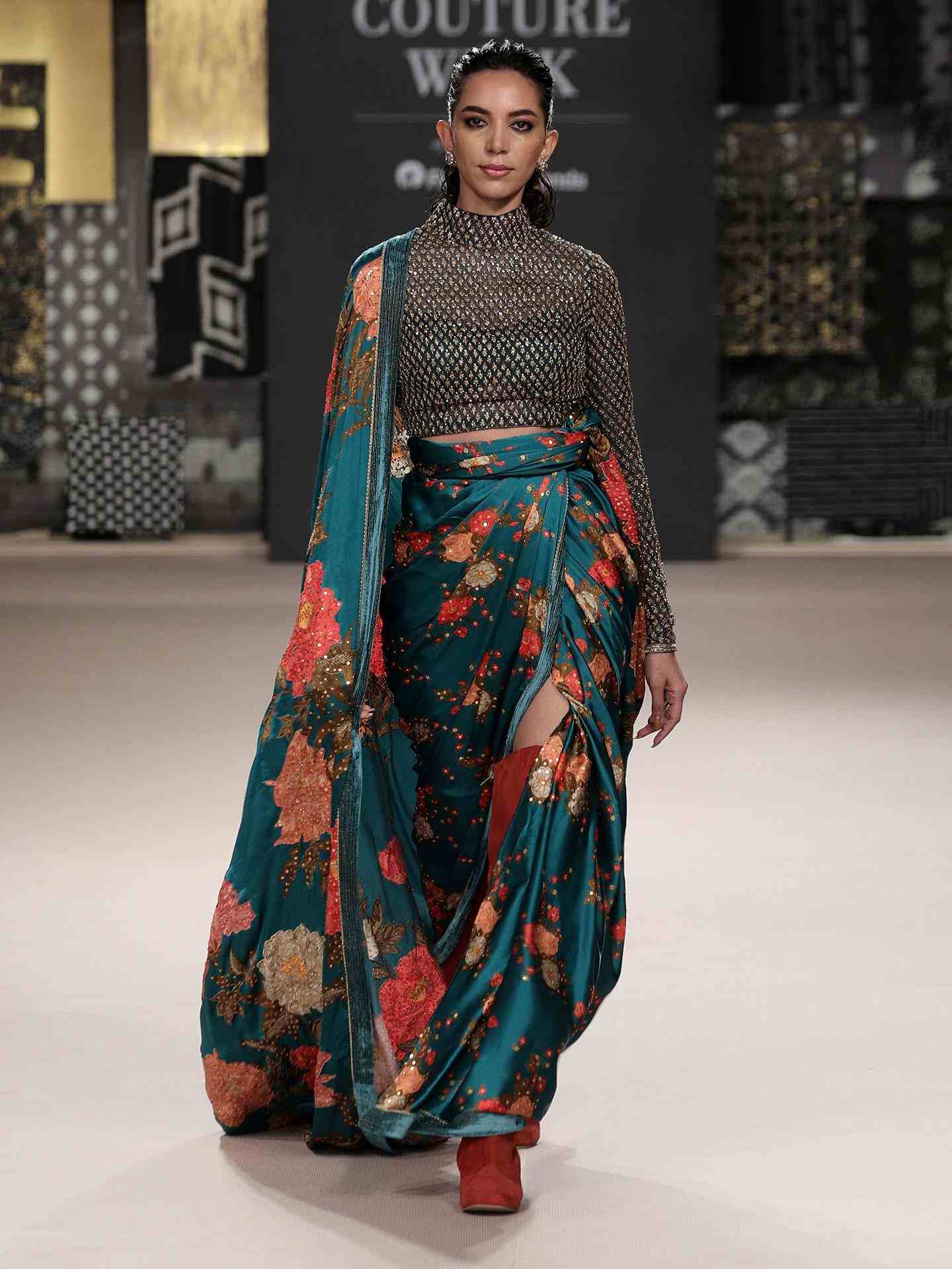 Teal Bella Floral Saree With Stitched Blouse
