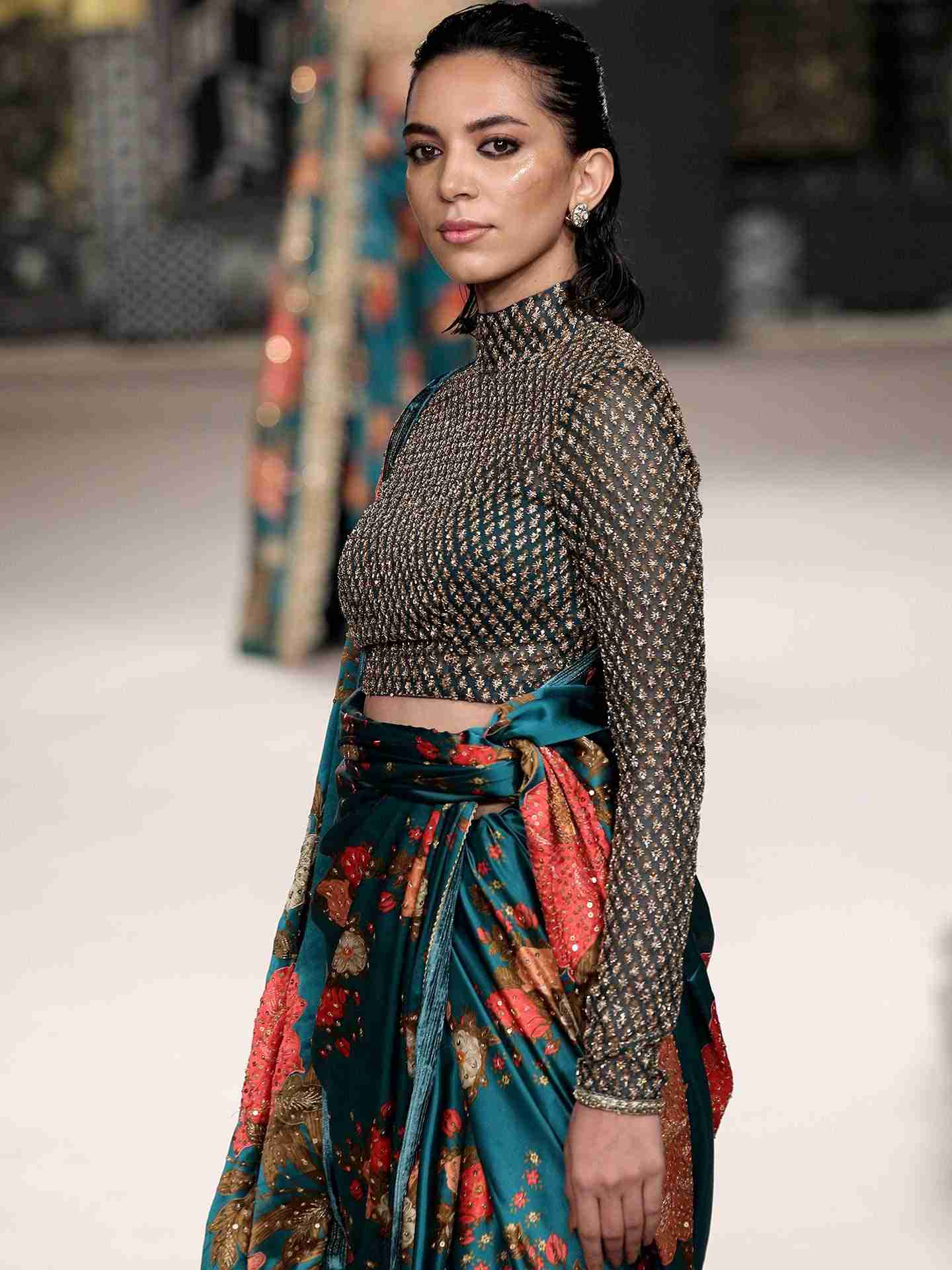 Teal Bella Floral Saree With Stitched Blouse
