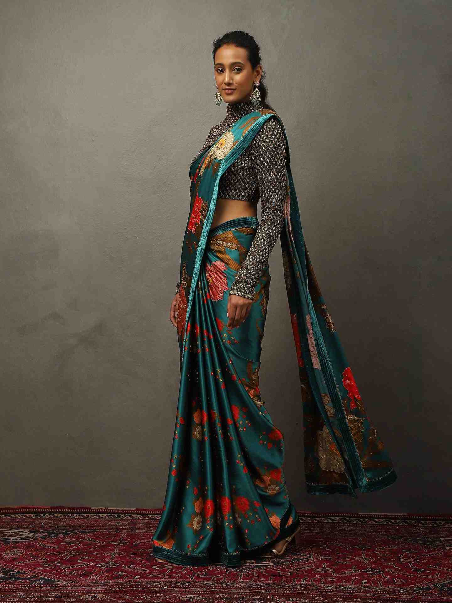 Teal Bella Floral Saree With Stitched Blouse