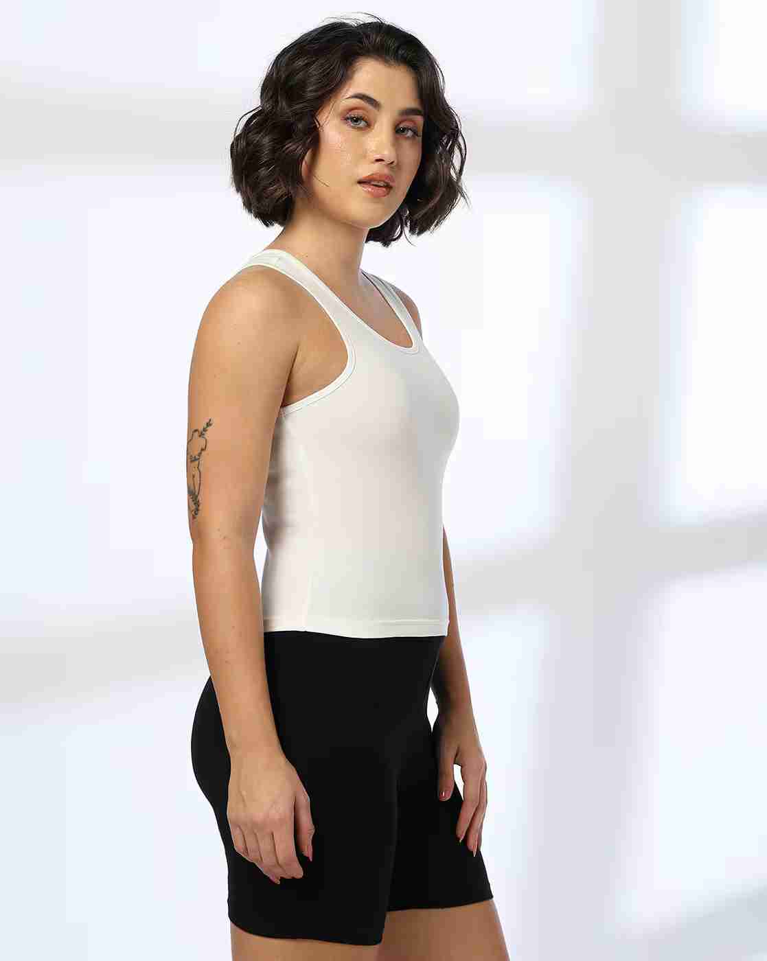 RIO BASIC | Women Slim Fit Tank Top