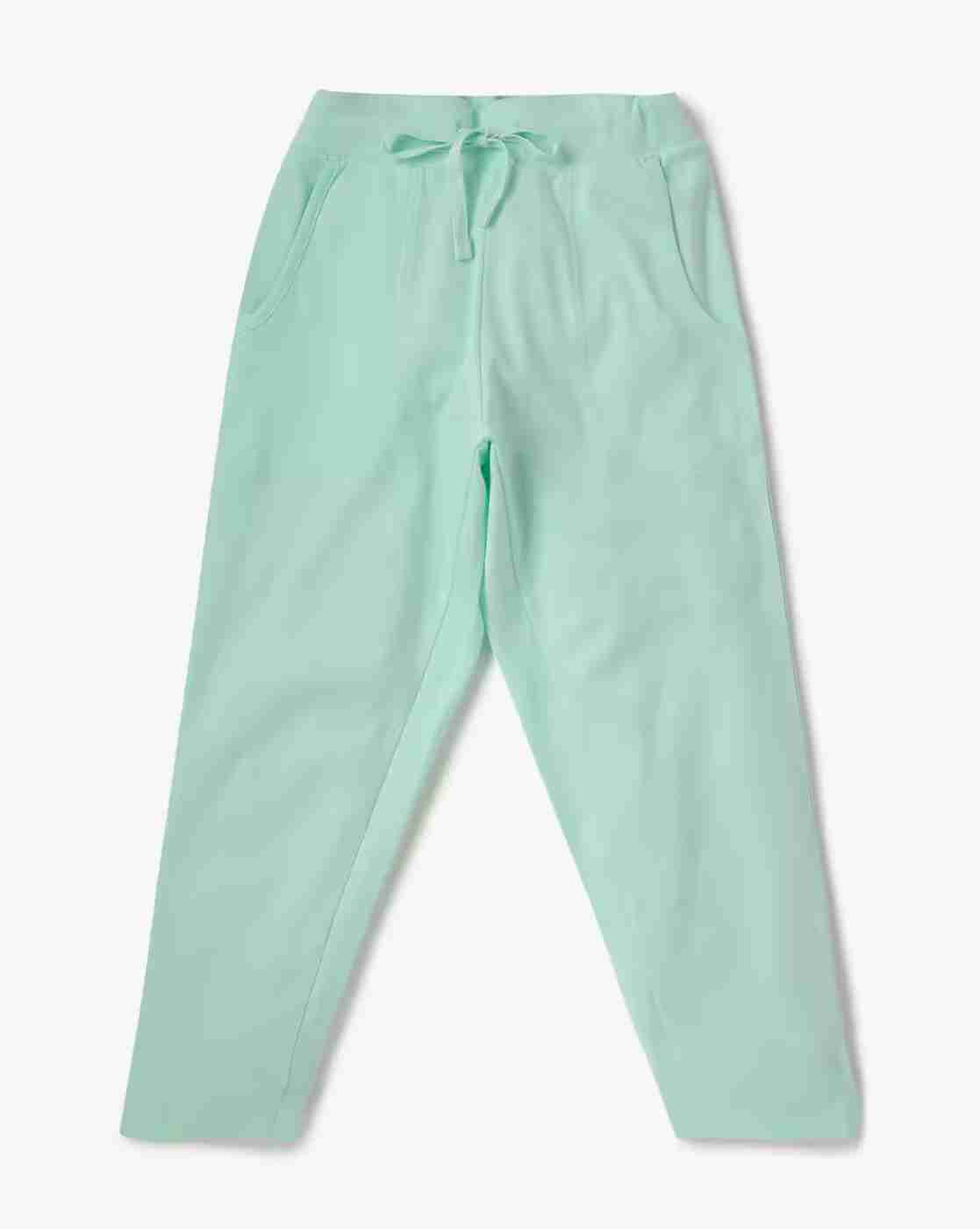 Mid-Rise Capri with Drawstring Waist