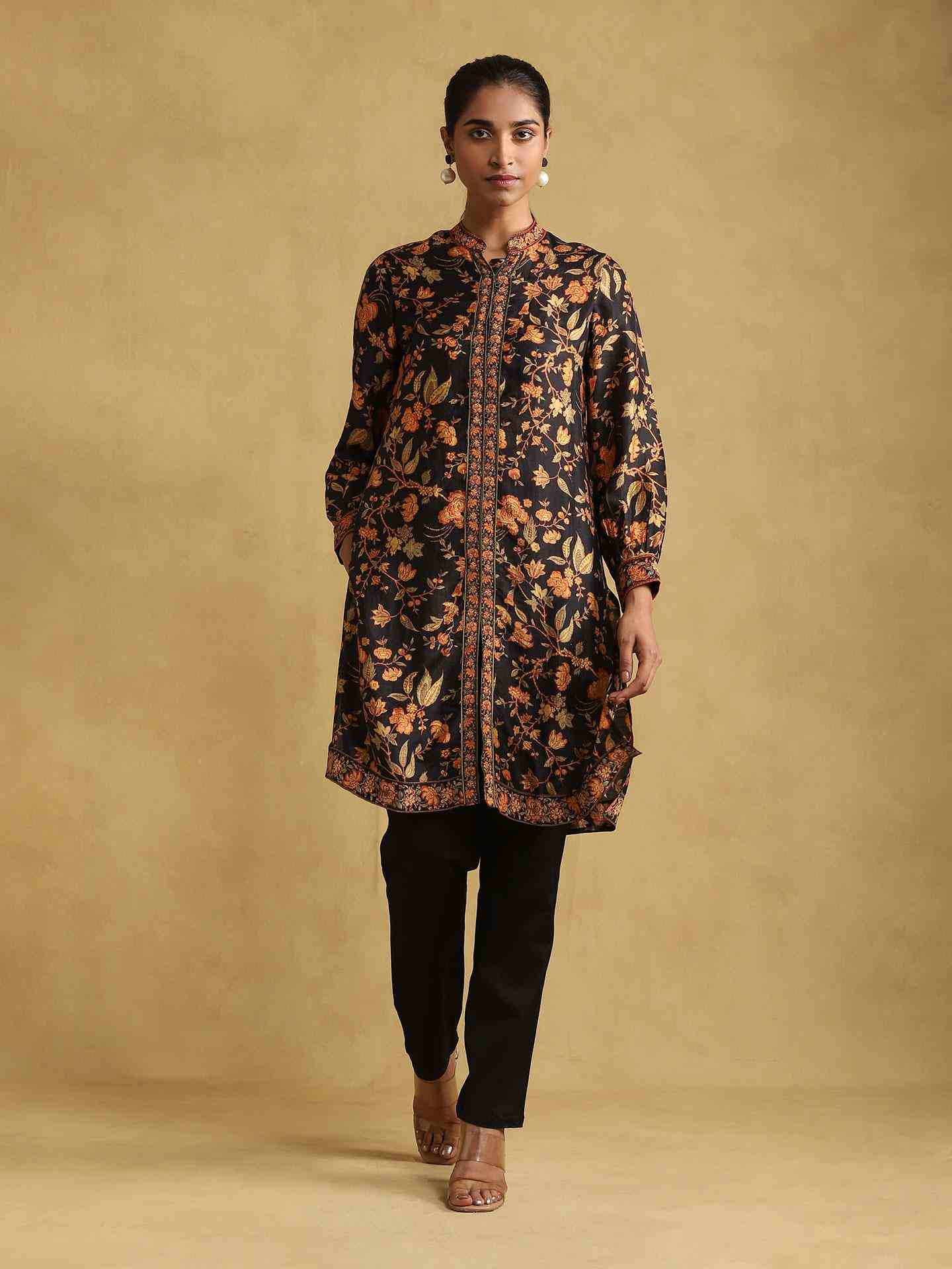 Black & Multi Kalamkriti Kurta Set