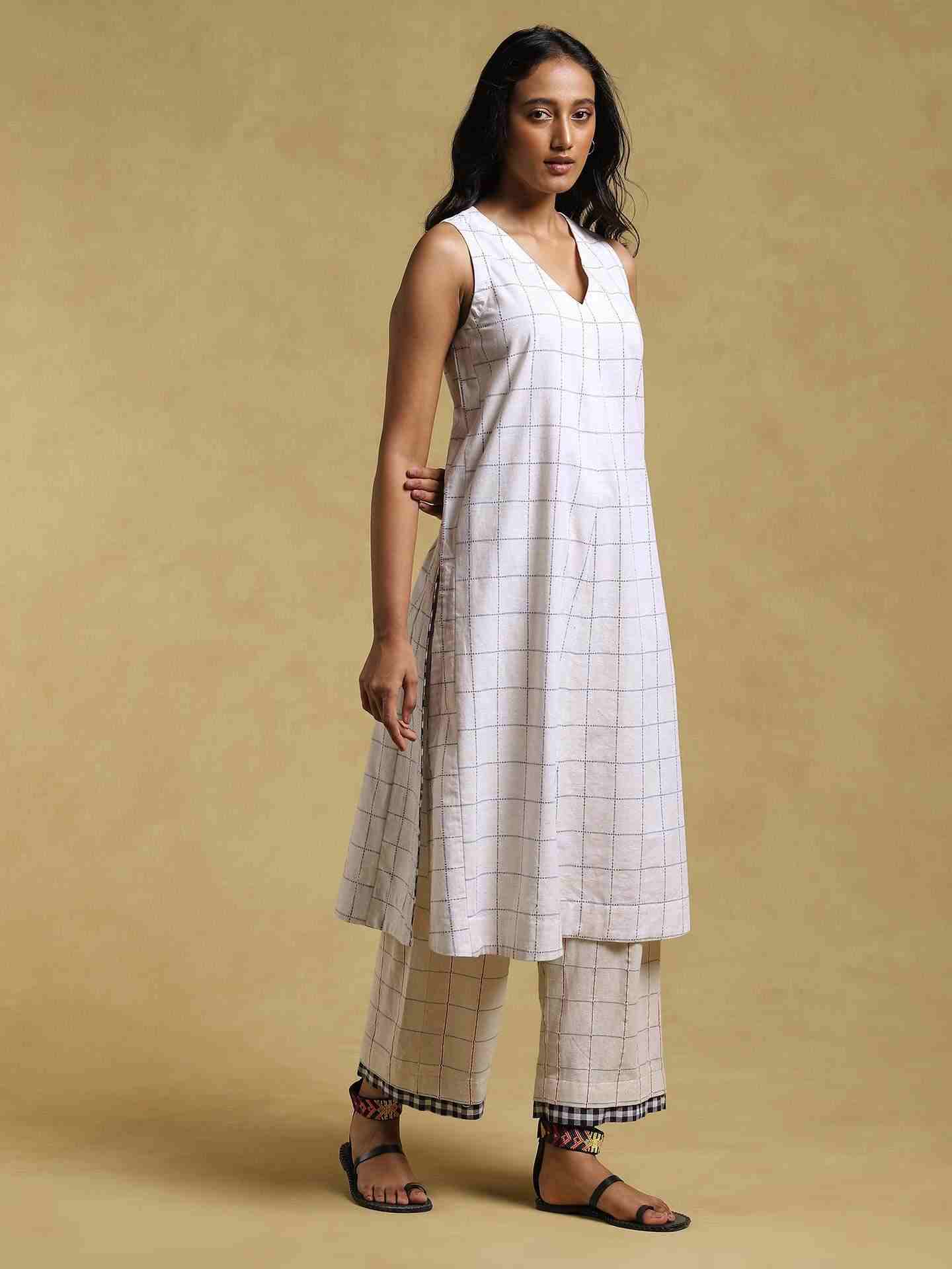 White Ethereal Yarn-Dyed  Kurta Set