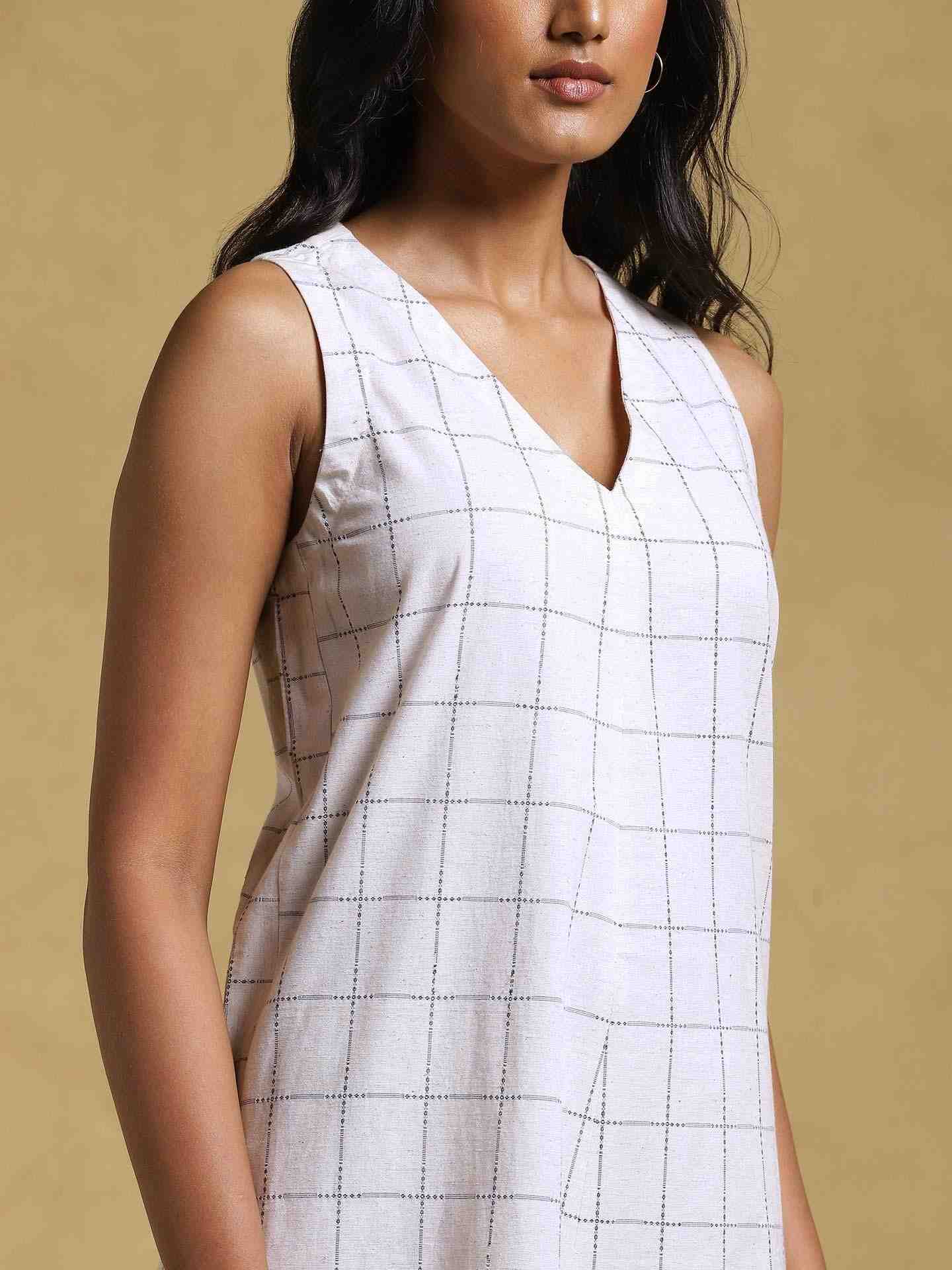 White Ethereal Yarn-Dyed  Kurta Set