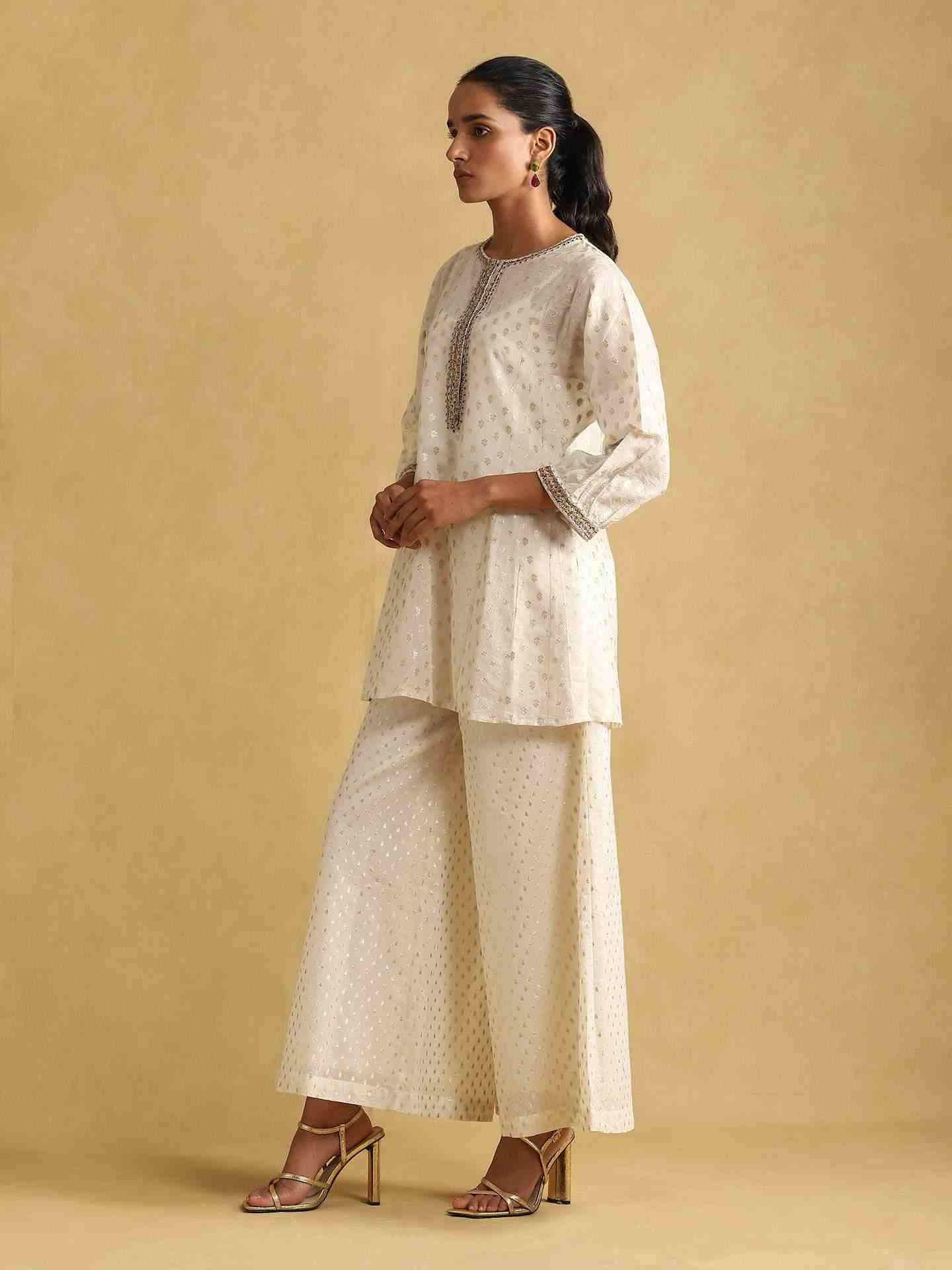 Off White Rimjhim Cotton Ensemble