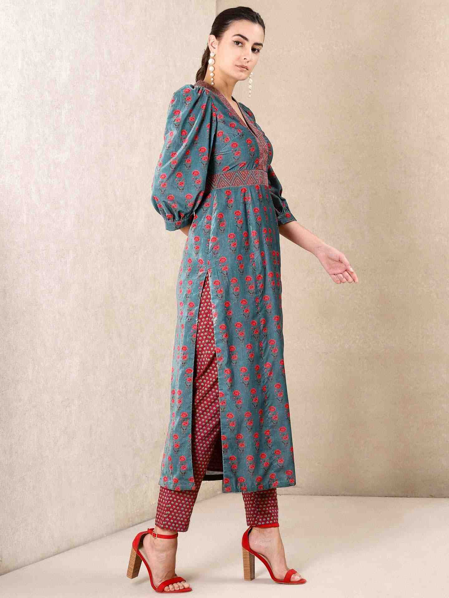 Teal Aneri Velvet Kurta Set