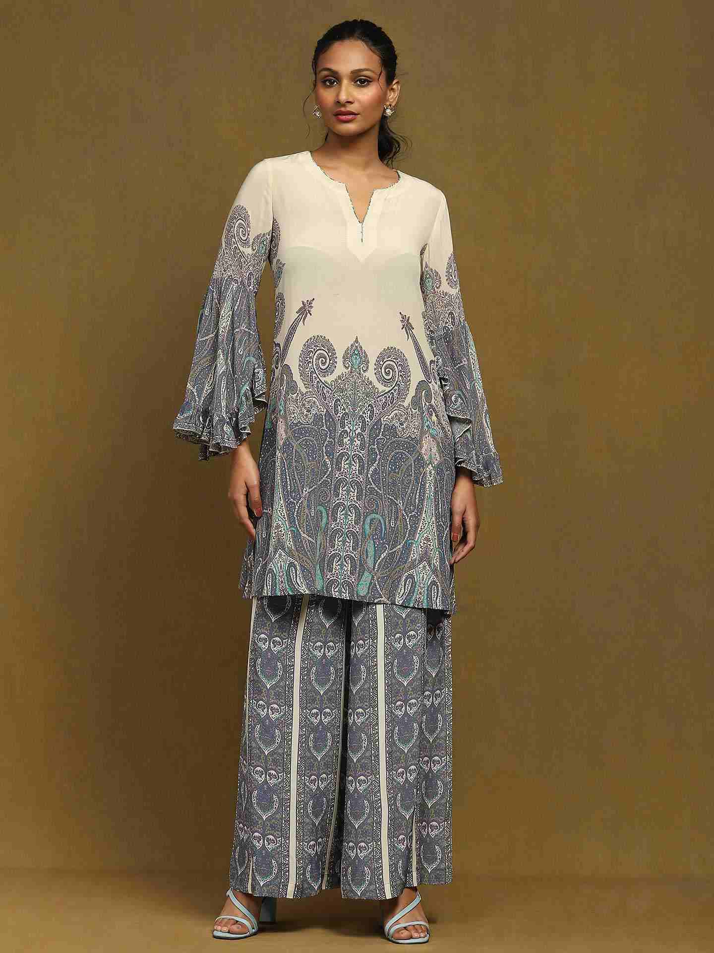 Off White Joshika Kurta Set