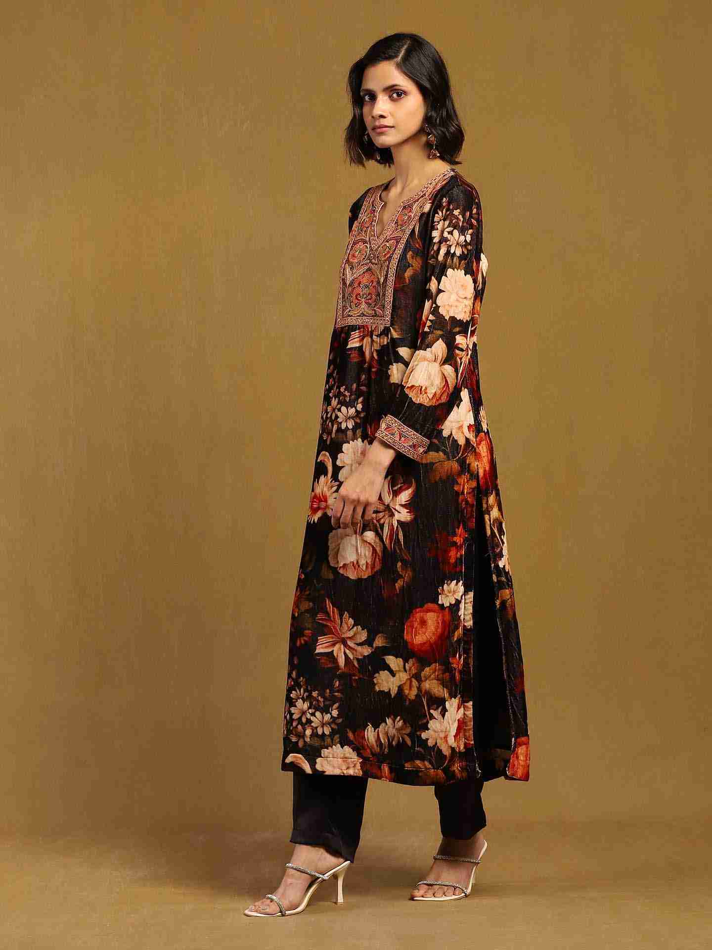 Black Genevieve Kurta Set