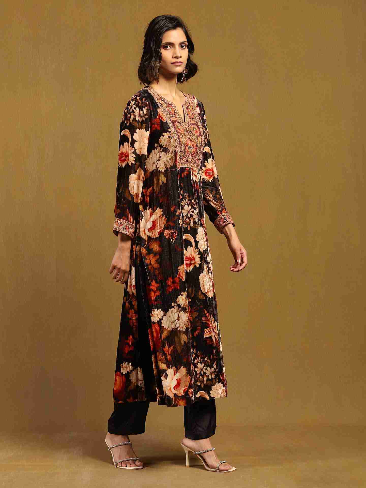 Black Genevieve Kurta Set