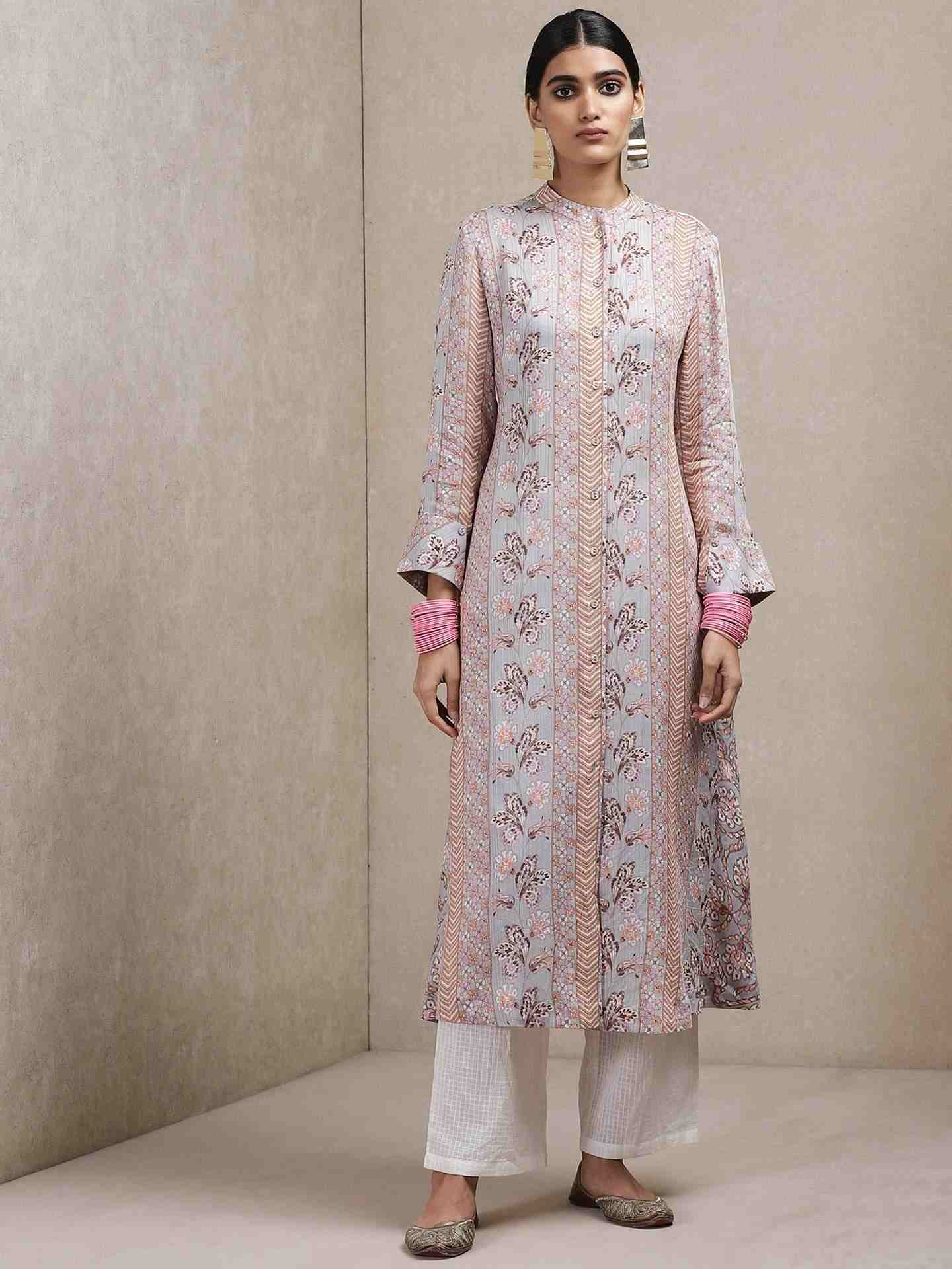 Light Grey Urja And Ulfat Kurta Set