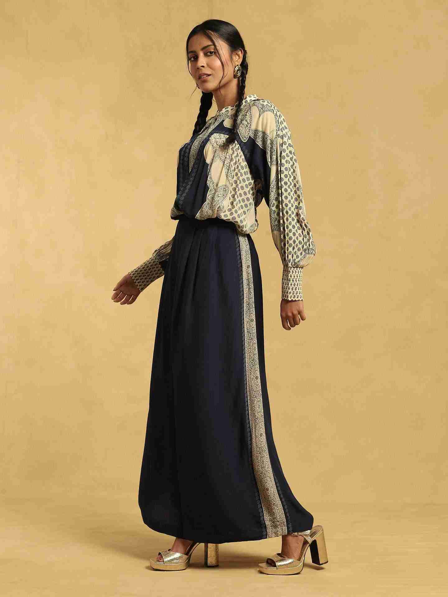 Blue Mono Paisley Crepe Co-Ord Set