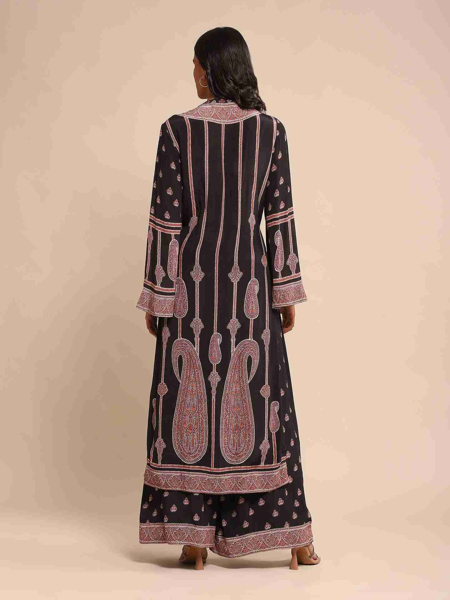 Black Jannat Crepe Kurta Set