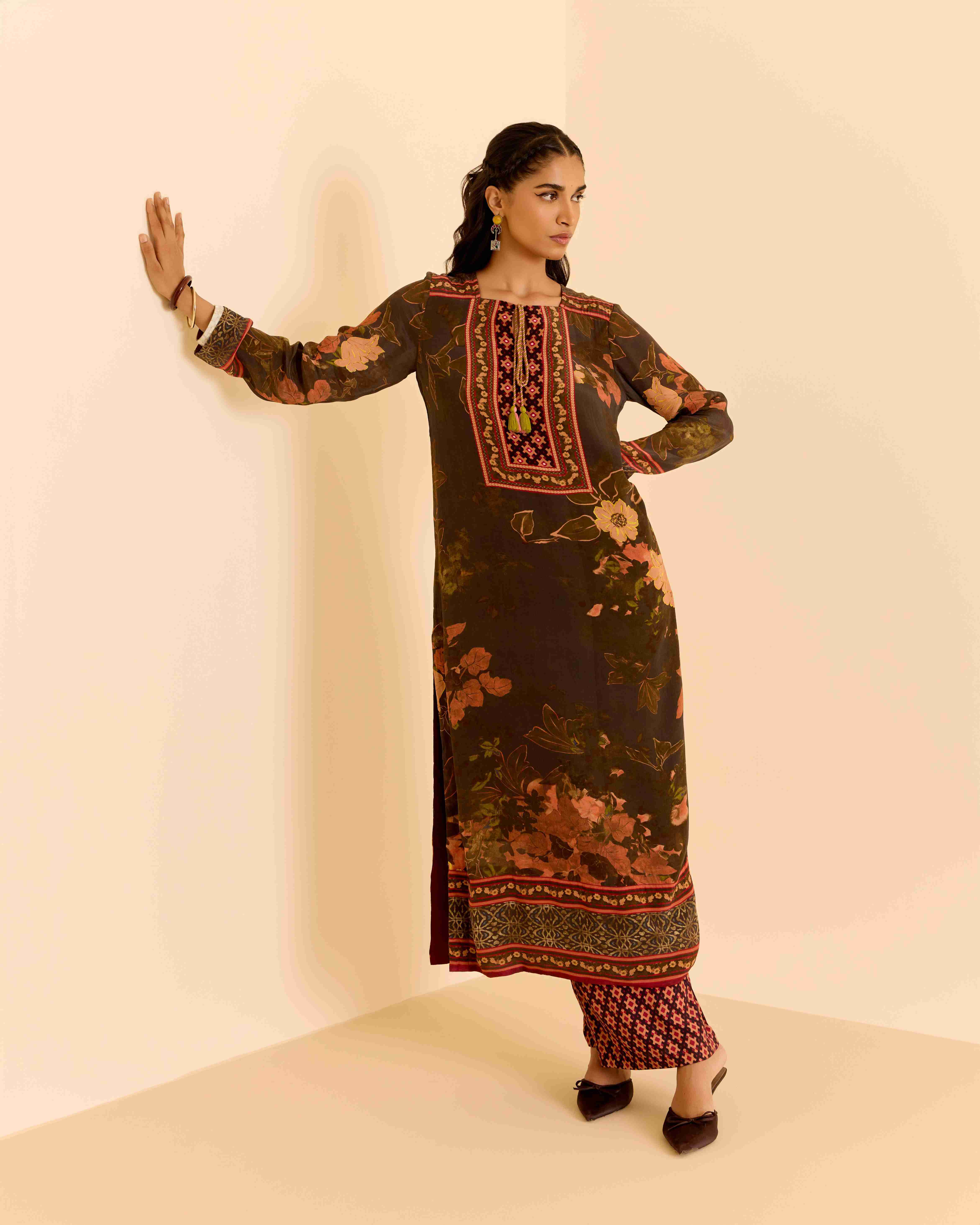 Black Tamannah Kurta Set