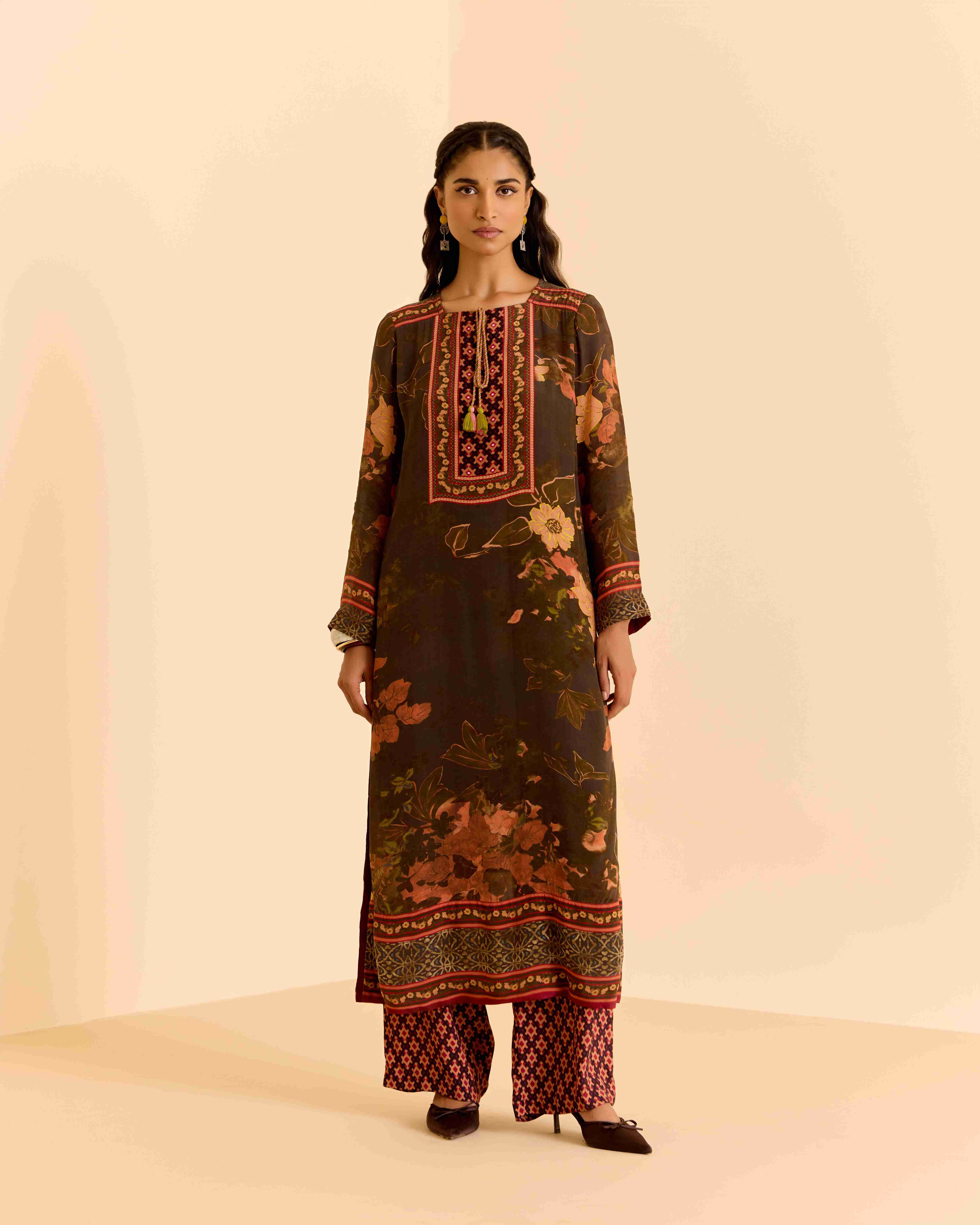 Black Tamannah Kurta Set
