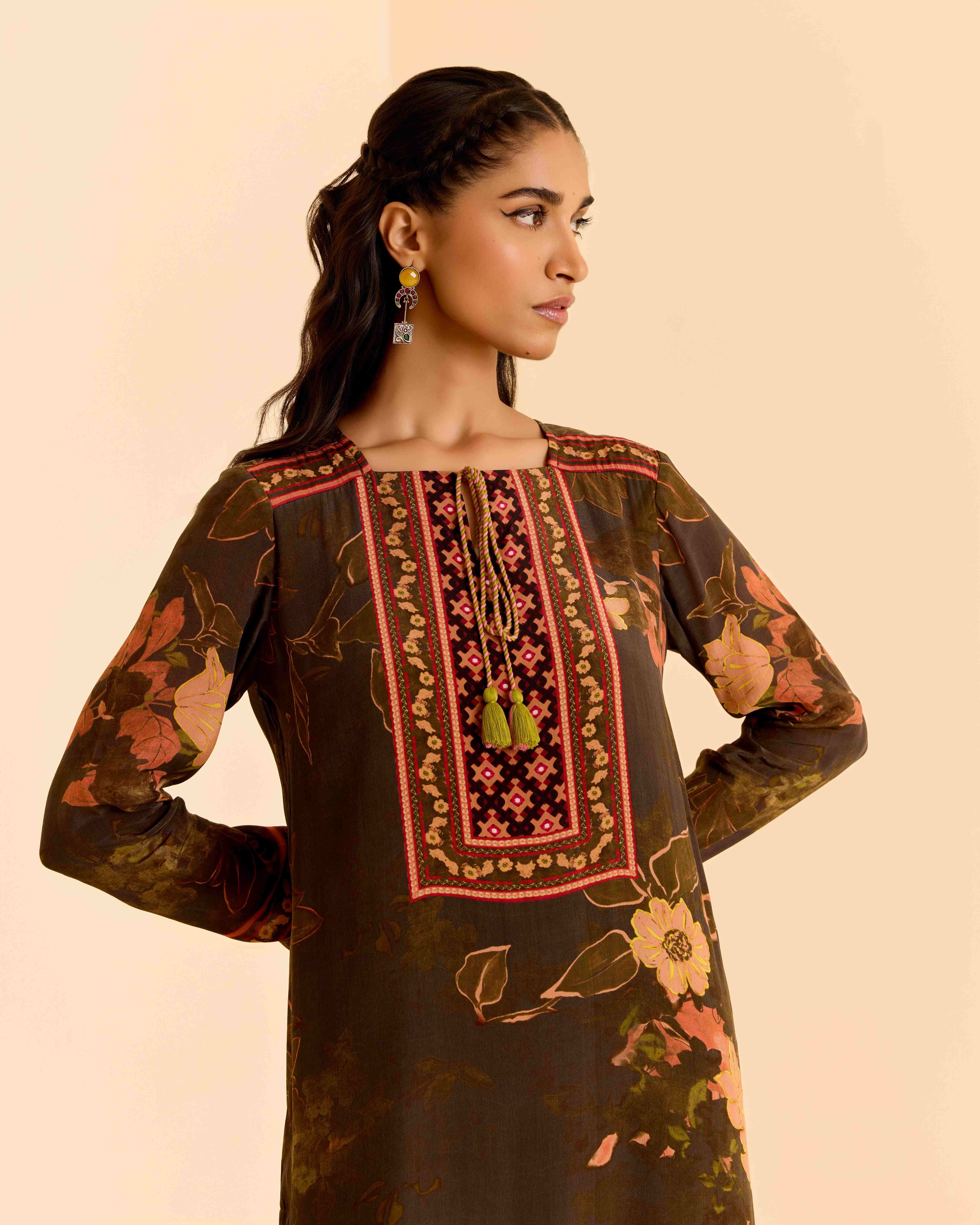 Black Tamannah Kurta Set